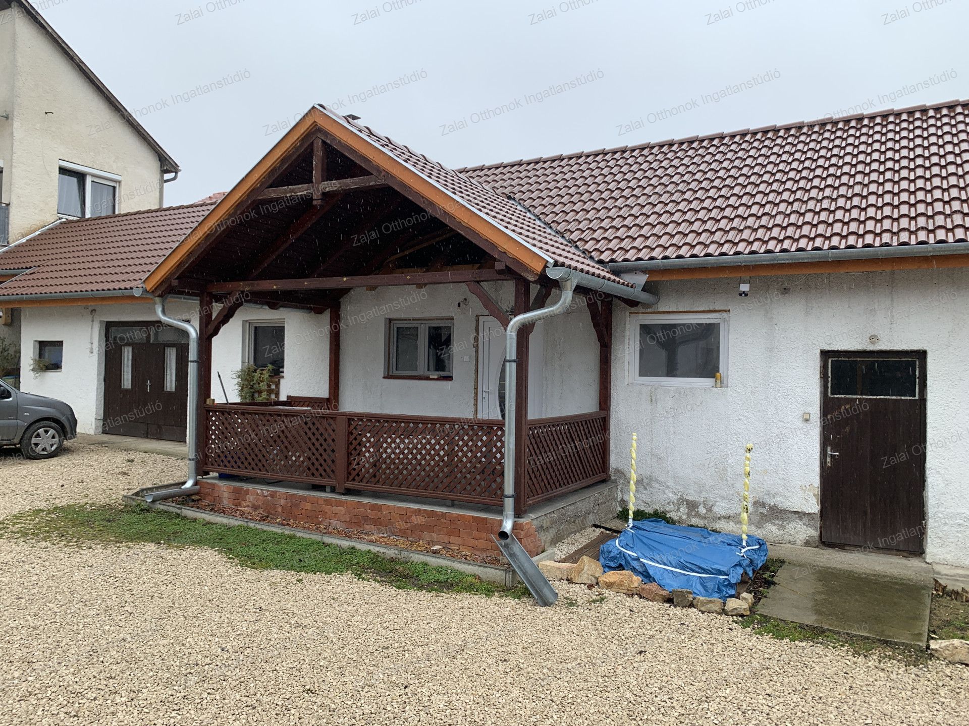 A fájl már létezik a célhelyen: import/kepek/vizjeles_5652040.jpg
For sale house Kehidakustány  340 m<sup>2</sup> 94.9 millió Ft