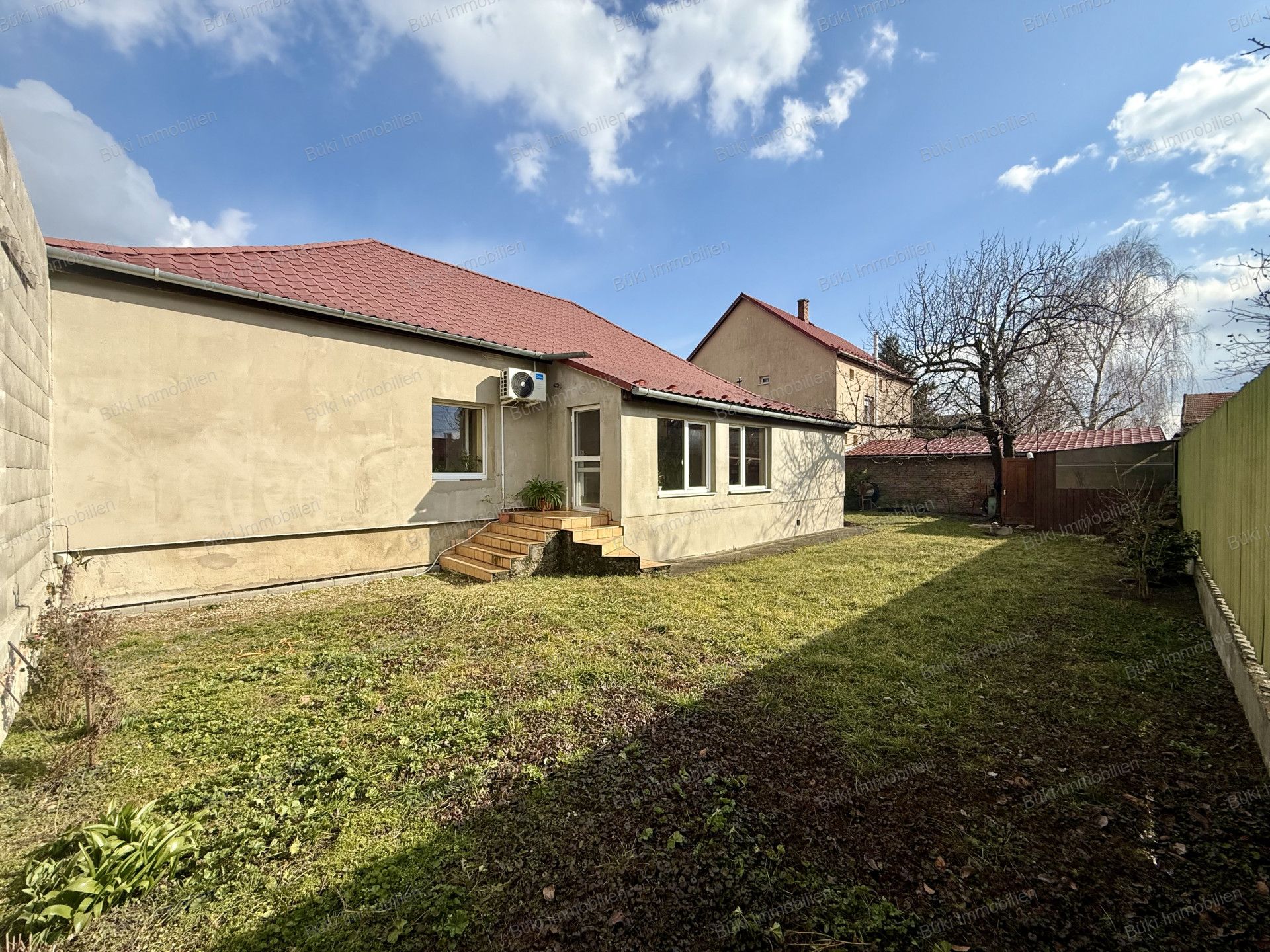 A fájl már létezik a célhelyen: import/kepek/vizjeles_5656540.jpg
For sale house Sátoraljaújhely  130 m<sup>2</sup> 54.9 millió Ft