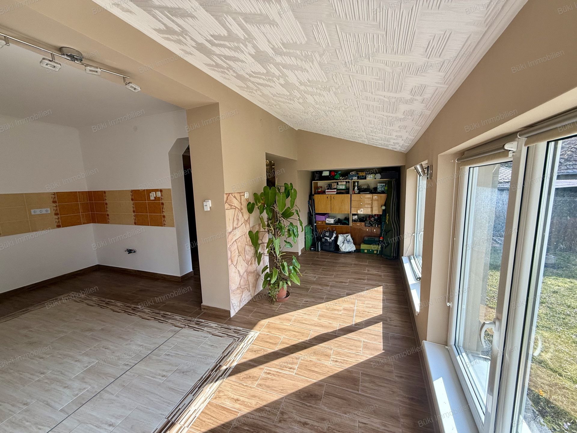 A fájl már létezik a célhelyen: import/kepek/vizjeles_5656558.jpg
For sale house Sátoraljaújhely  130 m<sup>2</sup> 54.9 millió Ft