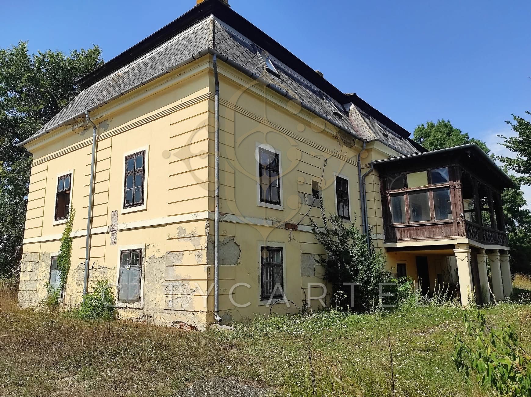 A fájl már létezik a célhelyen: import/kepek/vizjeles_5666611.jpg
Eladó Villa, kastély, kúria Meggyeskovácsi  770 m<sup>2</sup> 396 millió Ft