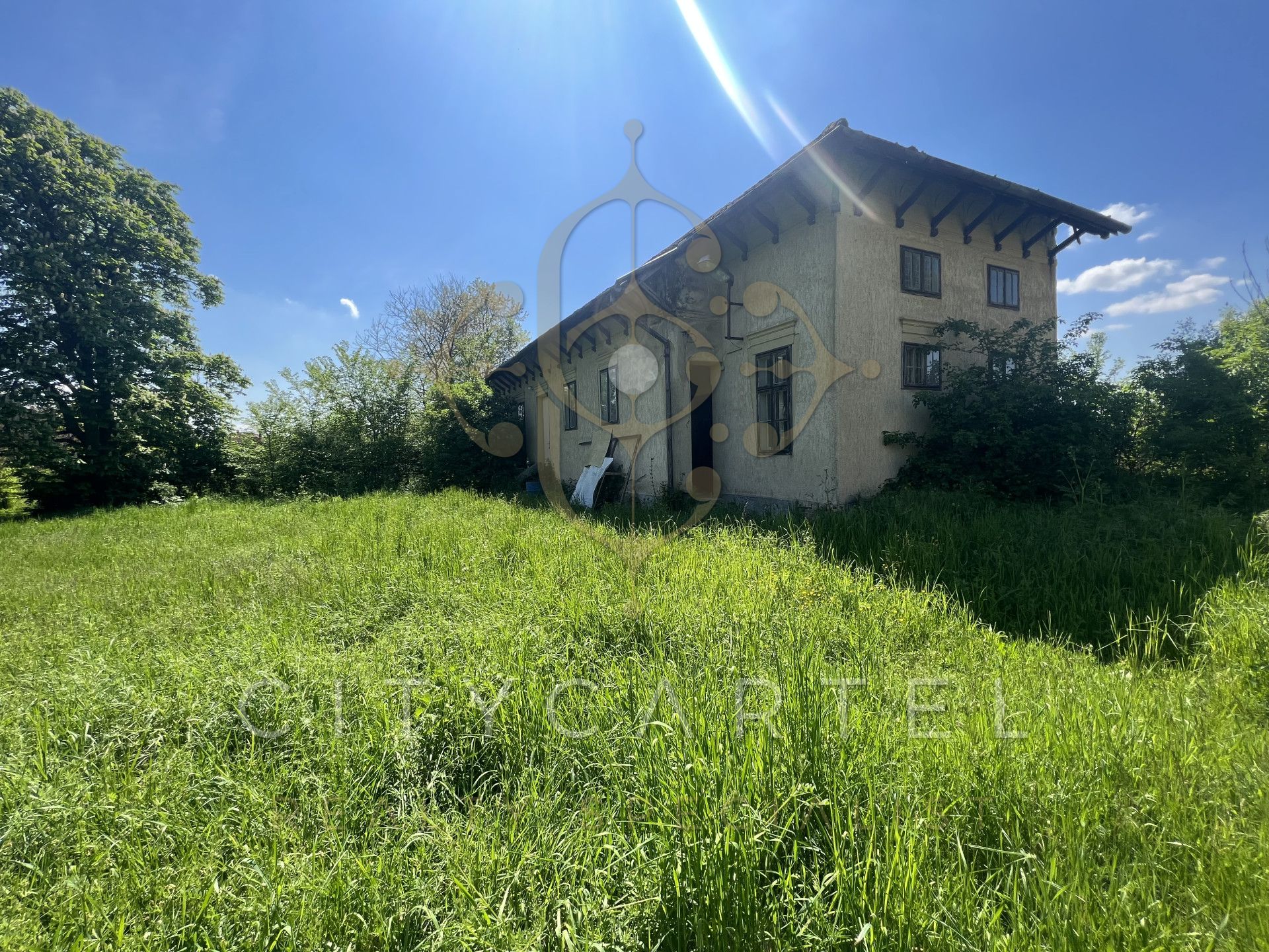 A fájl már létezik a célhelyen: import/kepek/vizjeles_5666615.jpg
Eladó Villa, kastély, kúria Meggyeskovácsi  770 m<sup>2</sup> 396 millió Ft