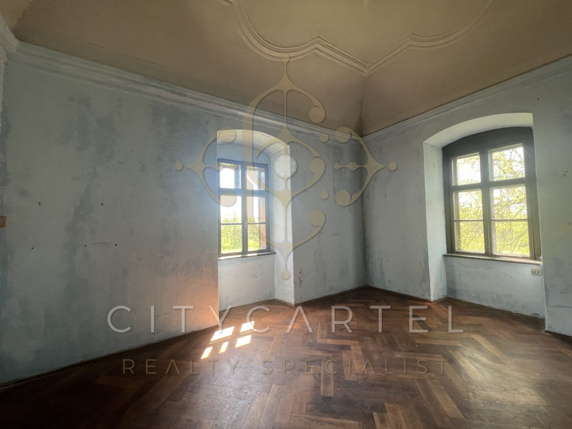 A fájl már létezik a célhelyen: import/kepek/vizjeles_5666624.jpg
Eladó Villa, kastély, kúria Meggyeskovácsi  770 m<sup>2</sup> 396 millió Ft