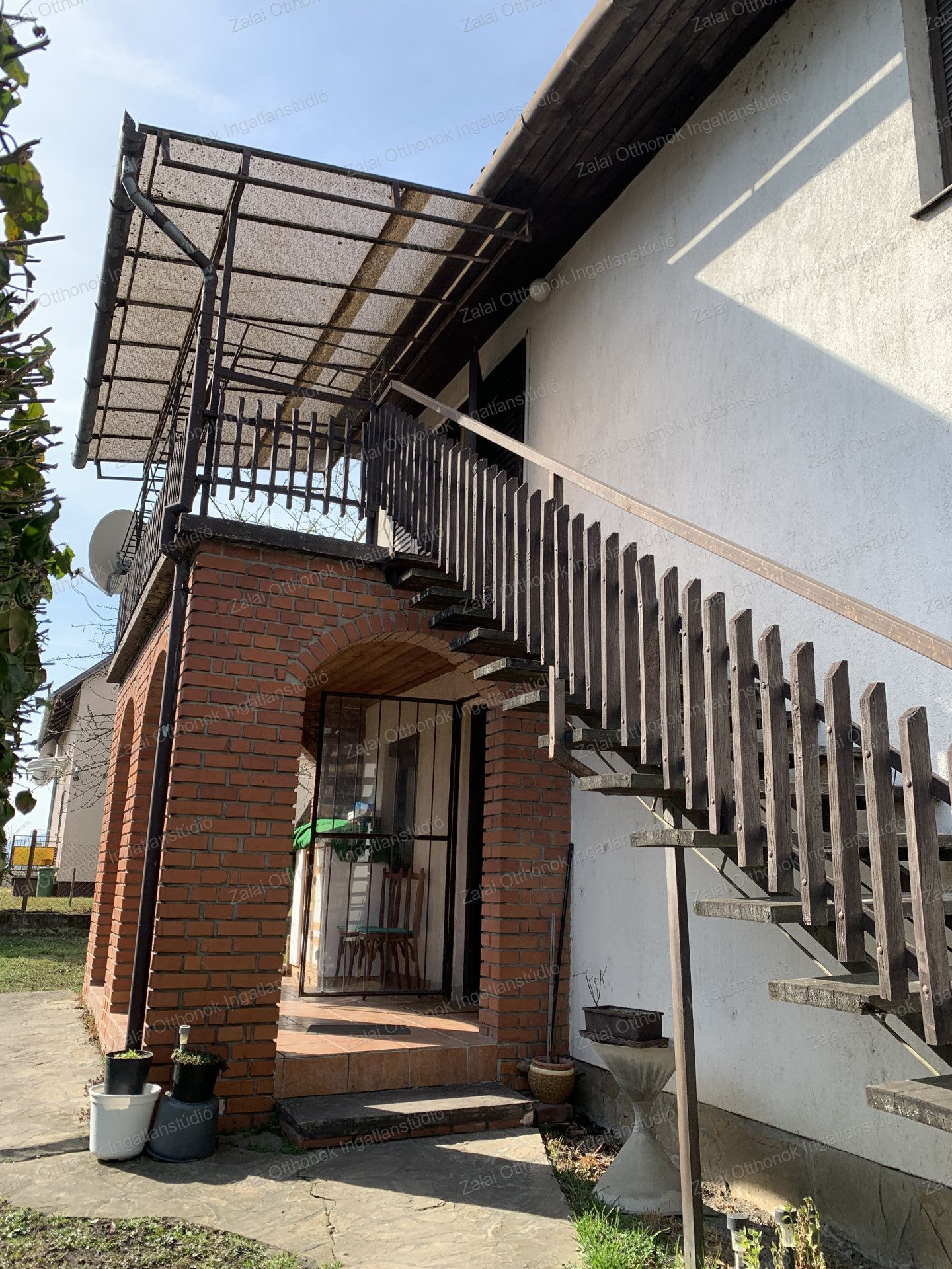A fájl már létezik a célhelyen: import/kepek/vizjeles_5667231.jpg
For sale house Fonyód  164 m<sup>2</sup> 64.9 millió Ft