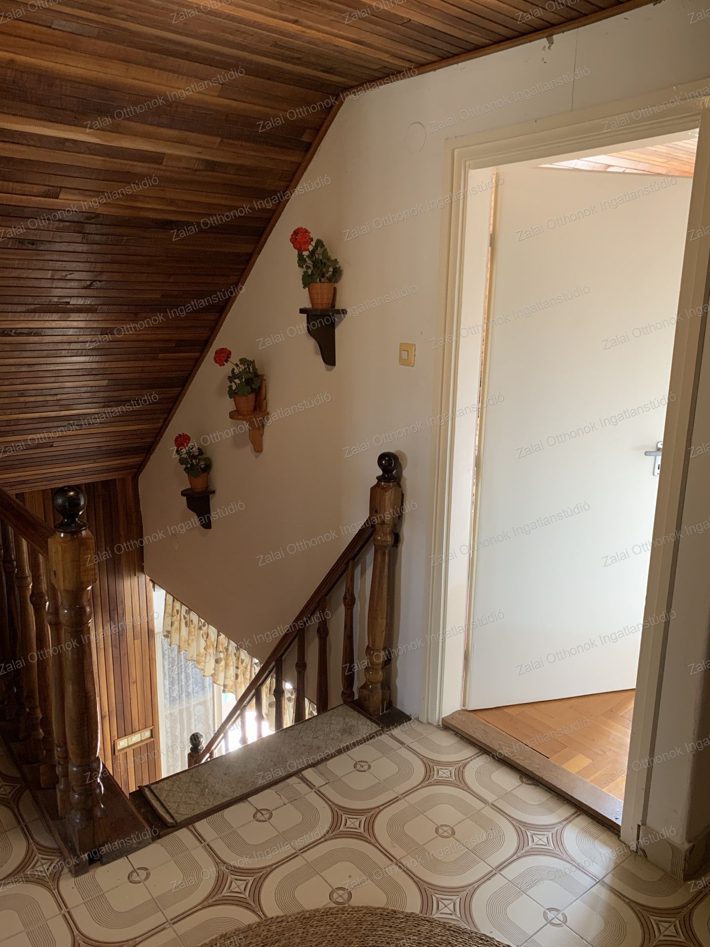 A fájl már létezik a célhelyen: import/kepek/vizjeles_5667239.jpg
For sale house Fonyód  164 m<sup>2</sup> 64.9 millió Ft