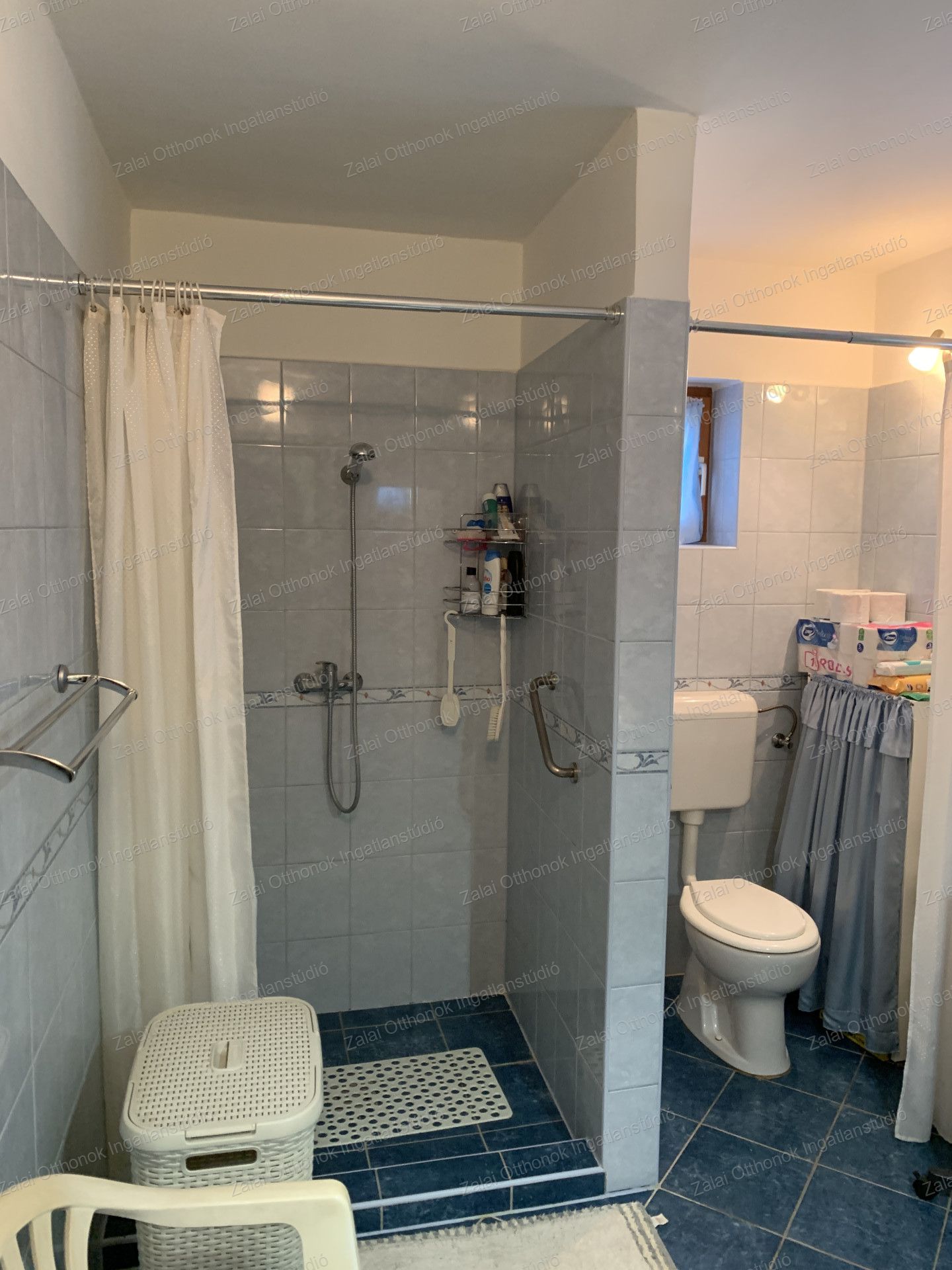 A fájl már létezik a célhelyen: import/kepek/vizjeles_5667589.jpg
For sale house Orosztony  110 m<sup>2</sup> 37.9 millió Ft
