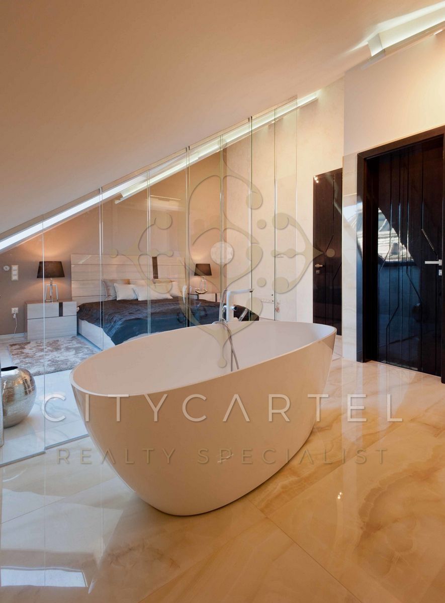 A fájl már létezik a célhelyen: import/kepek/vizjeles_5668045.jpg
For sale flat Budapest, VI. kerület  160 m<sup>2</sup> 2000000 EUR