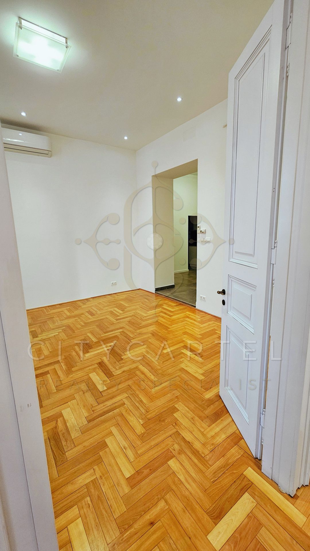 A fájl már létezik a célhelyen: import/kepek/vizjeles_5670677.jpg
For sale flat Budapest, XII. kerület  102 m<sup>2</sup> 127 millió Ft