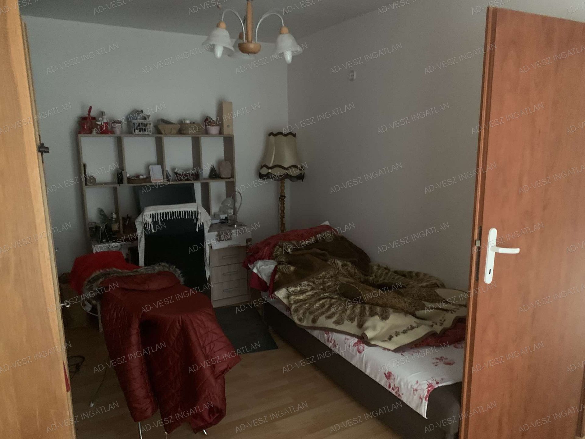 A fájl már létezik a célhelyen: import/kepek/vizjeles_5673171.jpg
Eladó Családi ház Dabas  135 m<sup>2</sup> 68 millió Ft