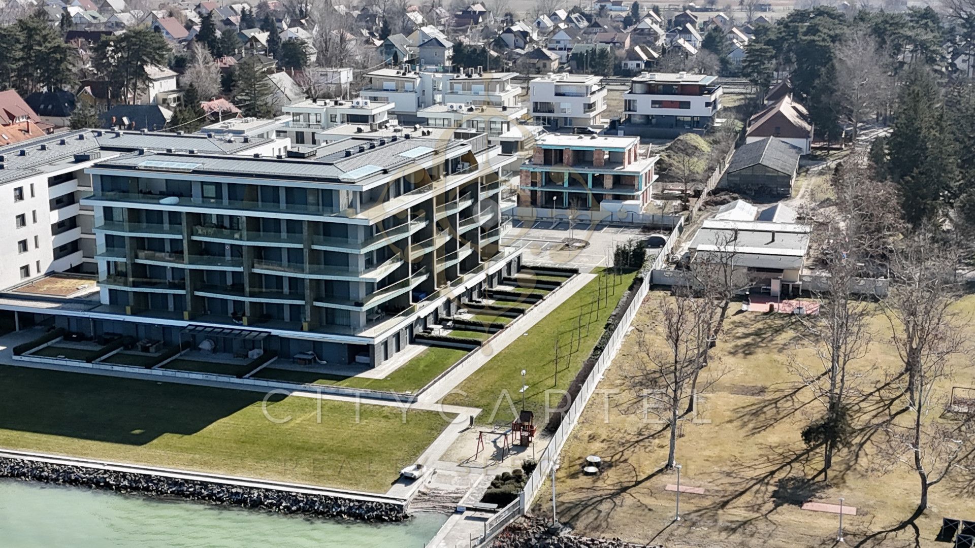 A fájl már létezik a célhelyen: import/kepek/vizjeles_5675406.jpg
Eladó Téglalakás Balatonlelle  65 m<sup>2</sup> 89.999 millió Ft