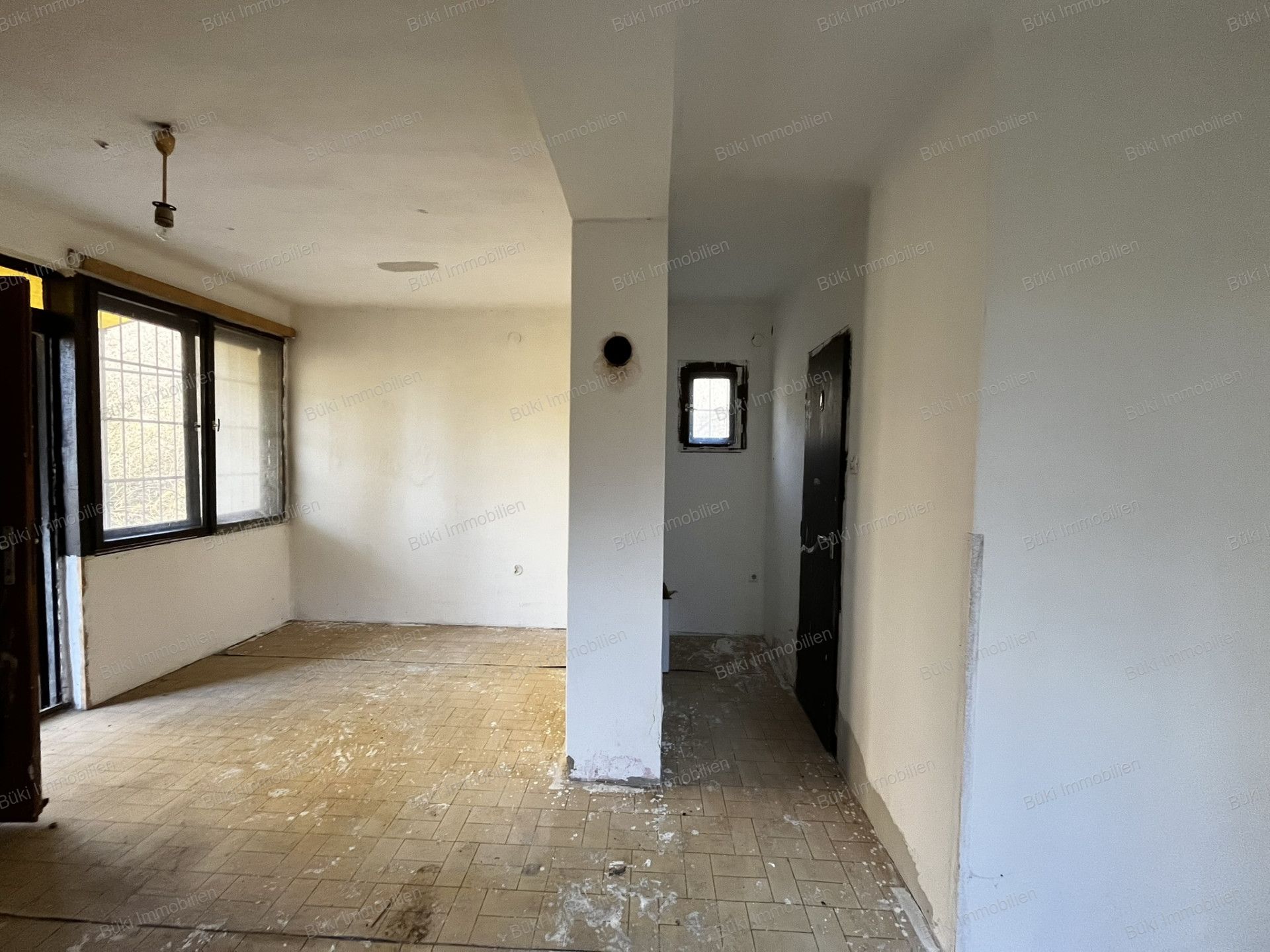 A fájl már létezik a célhelyen: import/kepek/vizjeles_5680371.jpg
For sale recreational home, summer house Miskolc  30 m<sup>2</sup> 4.9 millió Ft