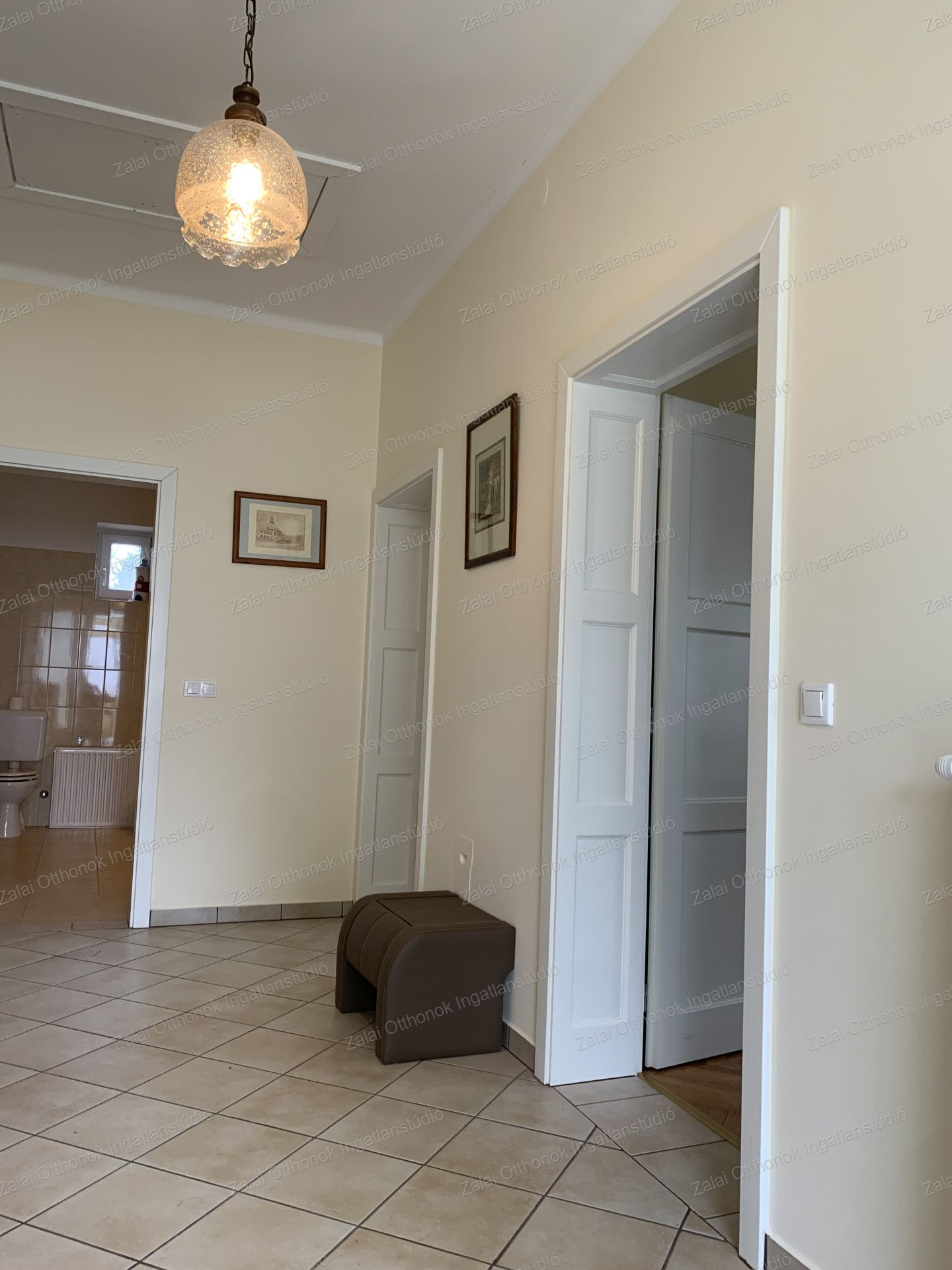A fájl már létezik a célhelyen: import/kepek/vizjeles_5684102.jpg
For sale house Balatonberény  100 m<sup>2</sup> 73.9 millió Ft