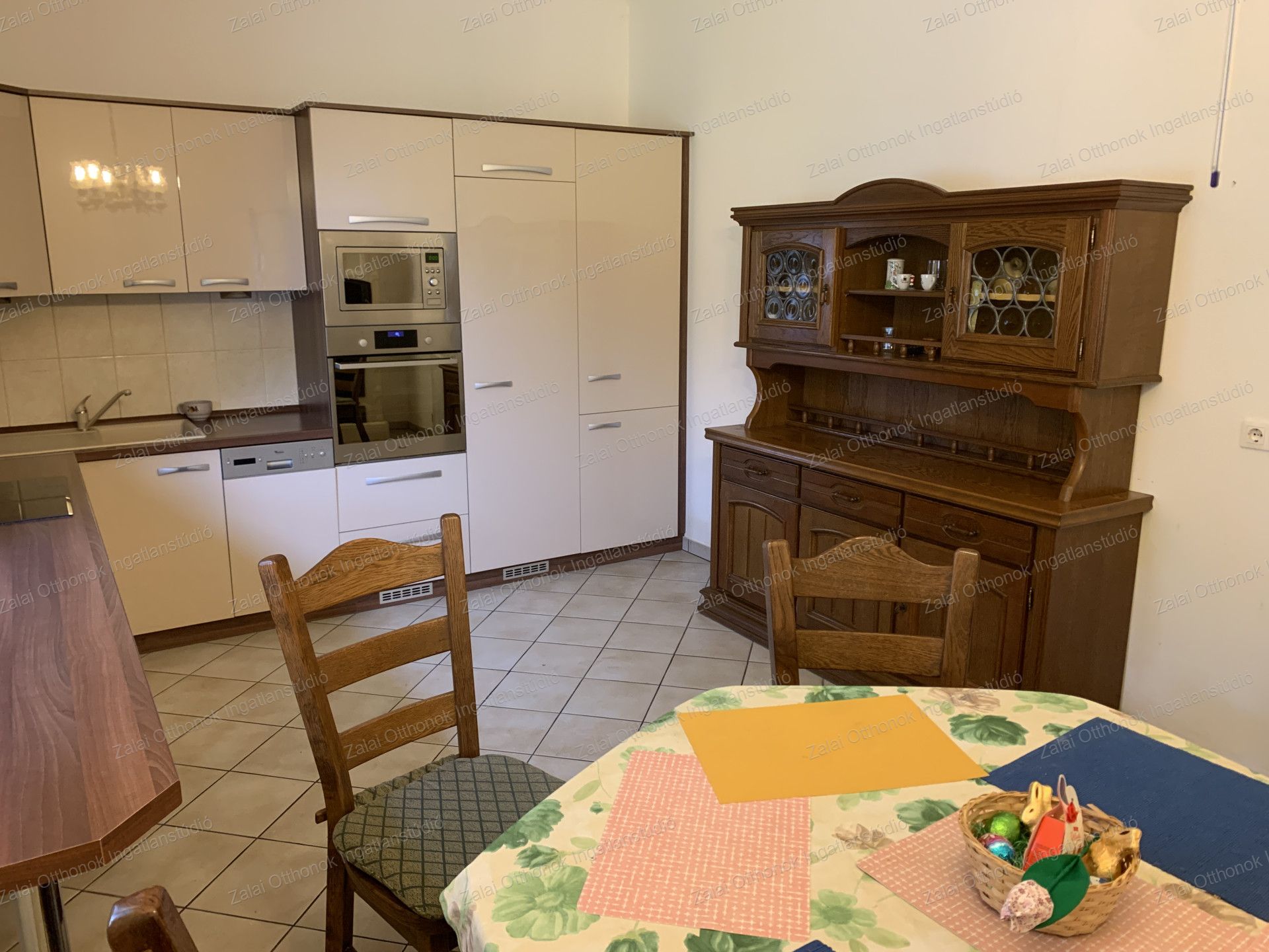 A fájl már létezik a célhelyen: import/kepek/vizjeles_5684119.jpg
For sale house Balatonberény  100 m<sup>2</sup> 73.9 millió Ft