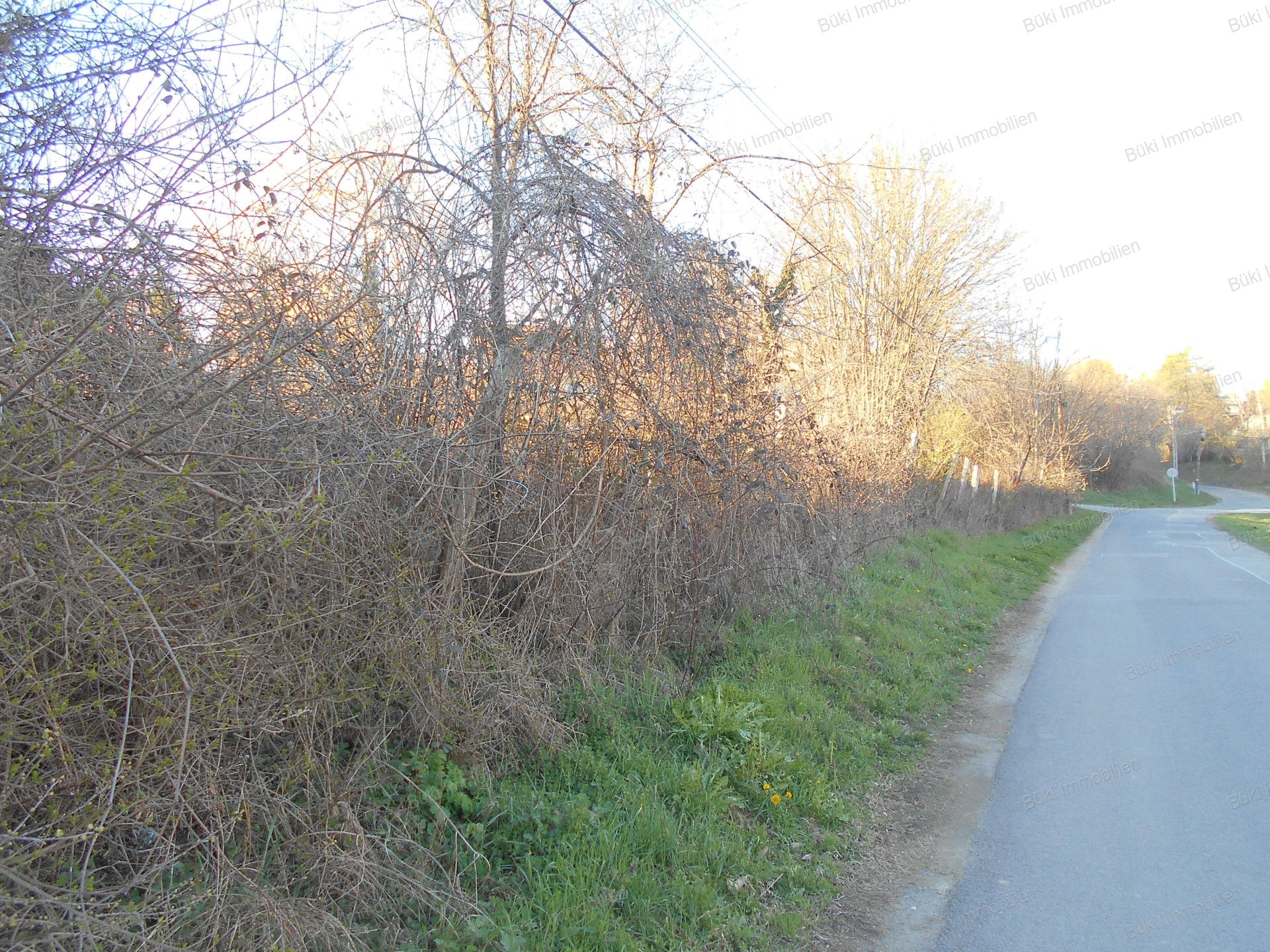 A fájl már létezik a célhelyen: import/kepek/vizjeles_5684412.jpg
For sale plot of land, building lot Orfű  922 m<sup>2</sup> 17.99 millió Ft