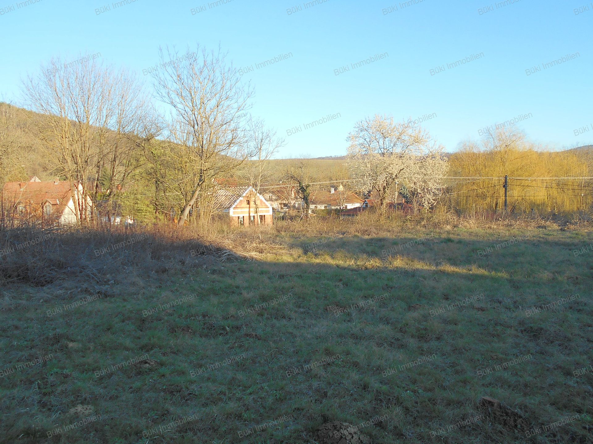 A fájl már létezik a célhelyen: import/kepek/vizjeles_5684413.jpg
For sale plot of land, building lot Orfű  922 m<sup>2</sup> 17.99 millió Ft