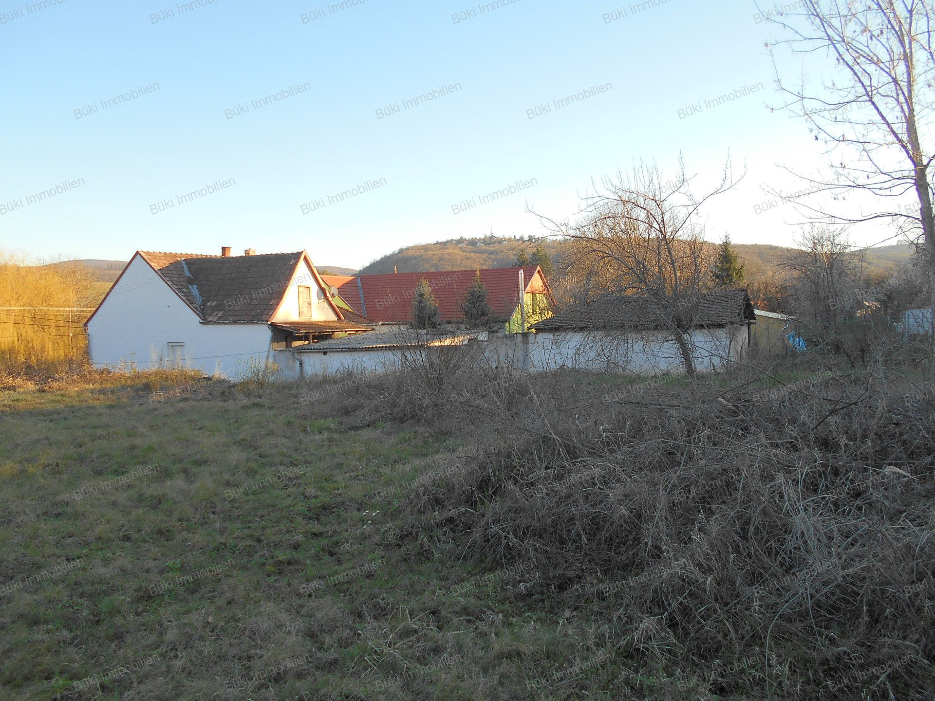 A fájl már létezik a célhelyen: import/kepek/vizjeles_5684414.jpg
For sale plot of land, building lot Orfű  922 m<sup>2</sup> 17.99 millió Ft