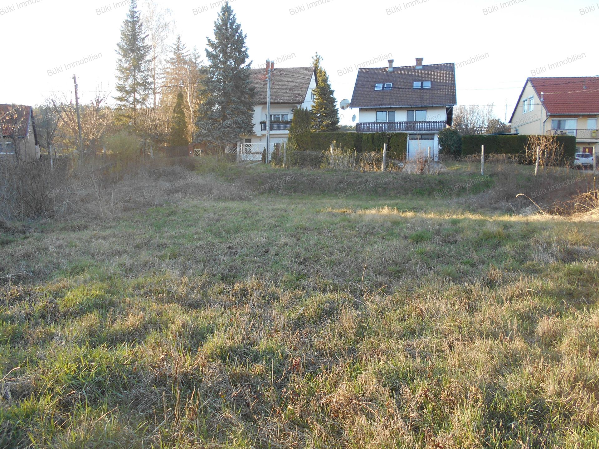 A fájl már létezik a célhelyen: import/kepek/vizjeles_5684416.jpg
For sale plot of land, building lot Orfű  922 m<sup>2</sup> 17.99 millió Ft