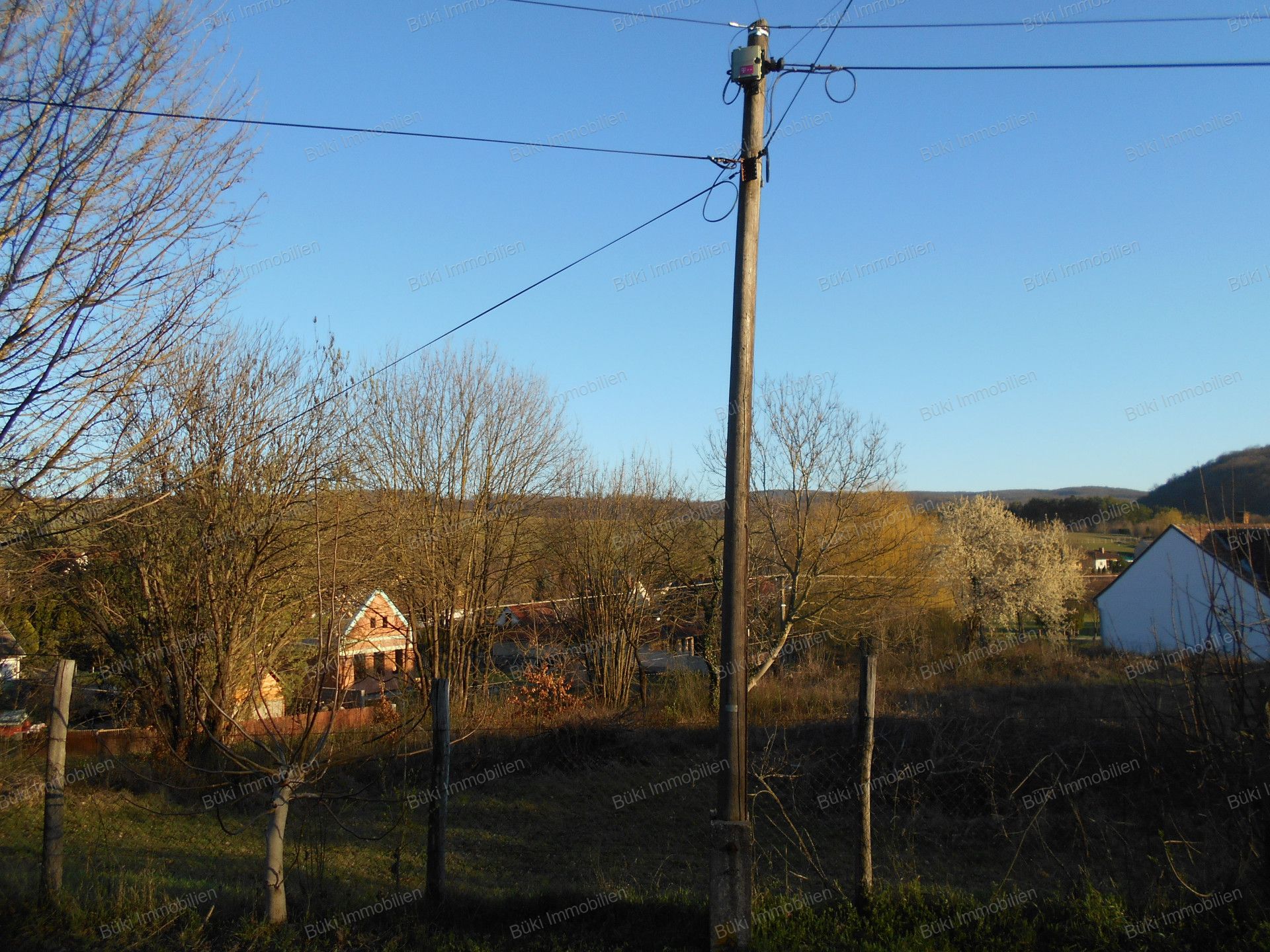 A fájl már létezik a célhelyen: import/kepek/vizjeles_5684444.jpg
For sale plot of land, building lot Orfű  884 m<sup>2</sup> 16.99 millió Ft