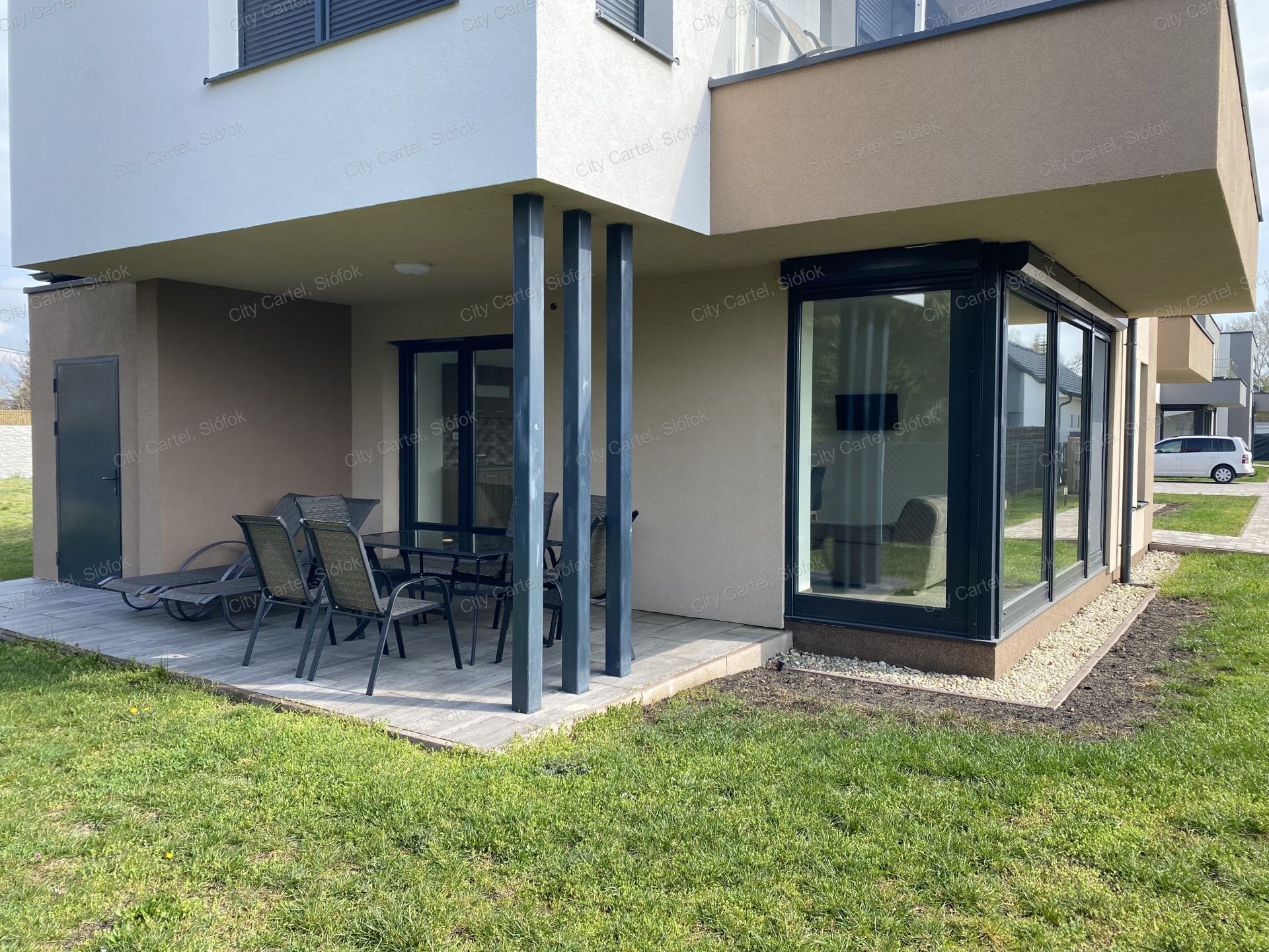 A fájl már létezik a célhelyen: import/kepek/vizjeles_5690169.jpg
Eladó Téglalakás Balatonfenyves  81 m<sup>2</sup> 82.4 millió Ft