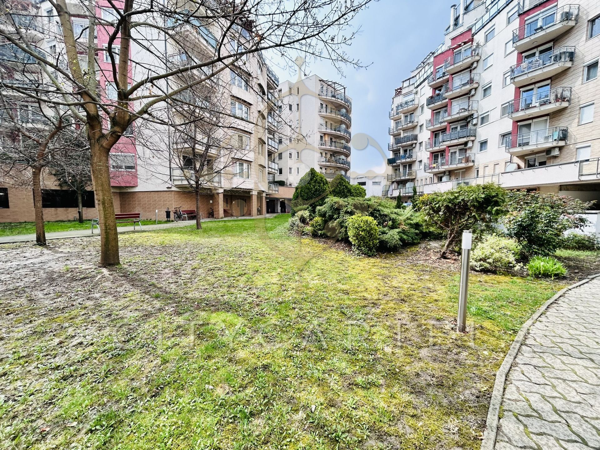 A fájl már létezik a célhelyen: import/kepek/vizjeles_5690596.jpg
Eladó Téglalakás Budapest, XI. kerület  31 m<sup>2</sup> 61.99 millió Ft