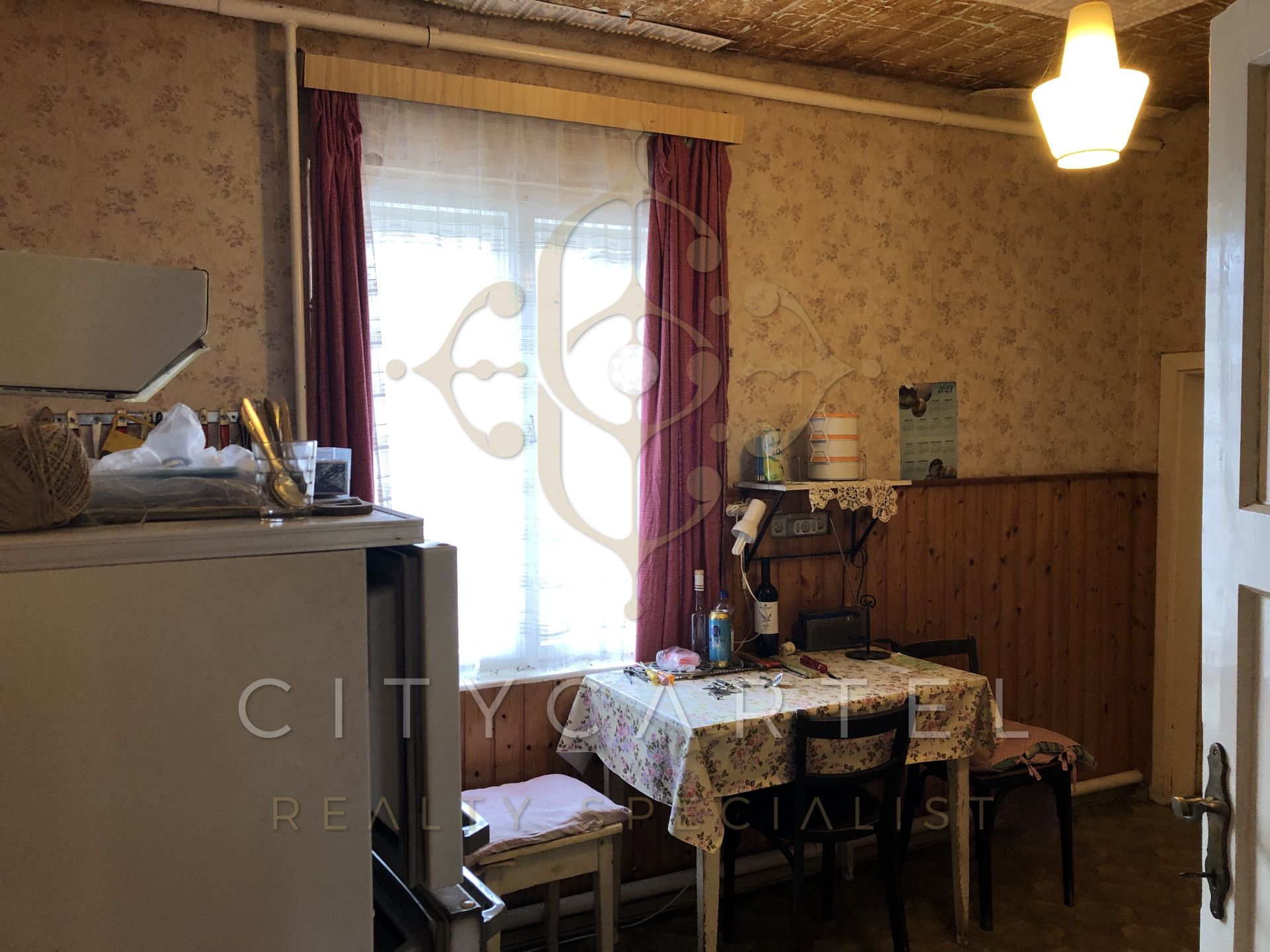 A fájl már létezik a célhelyen: import/kepek/vizjeles_5691438.jpg
Eladó Családi ház Balatonszemes  94 m<sup>2</sup> 44.9 millió Ft