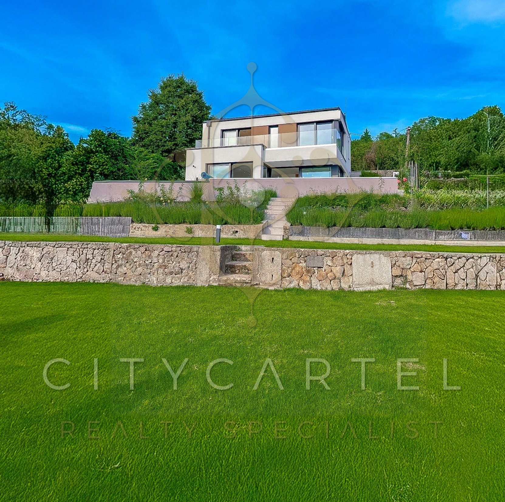 A fájl már létezik a célhelyen: import/kepek/vizjeles_5695827.jpg
Eladó Családi ház Szentendre  160 m<sup>2</sup> 275 millió Ft