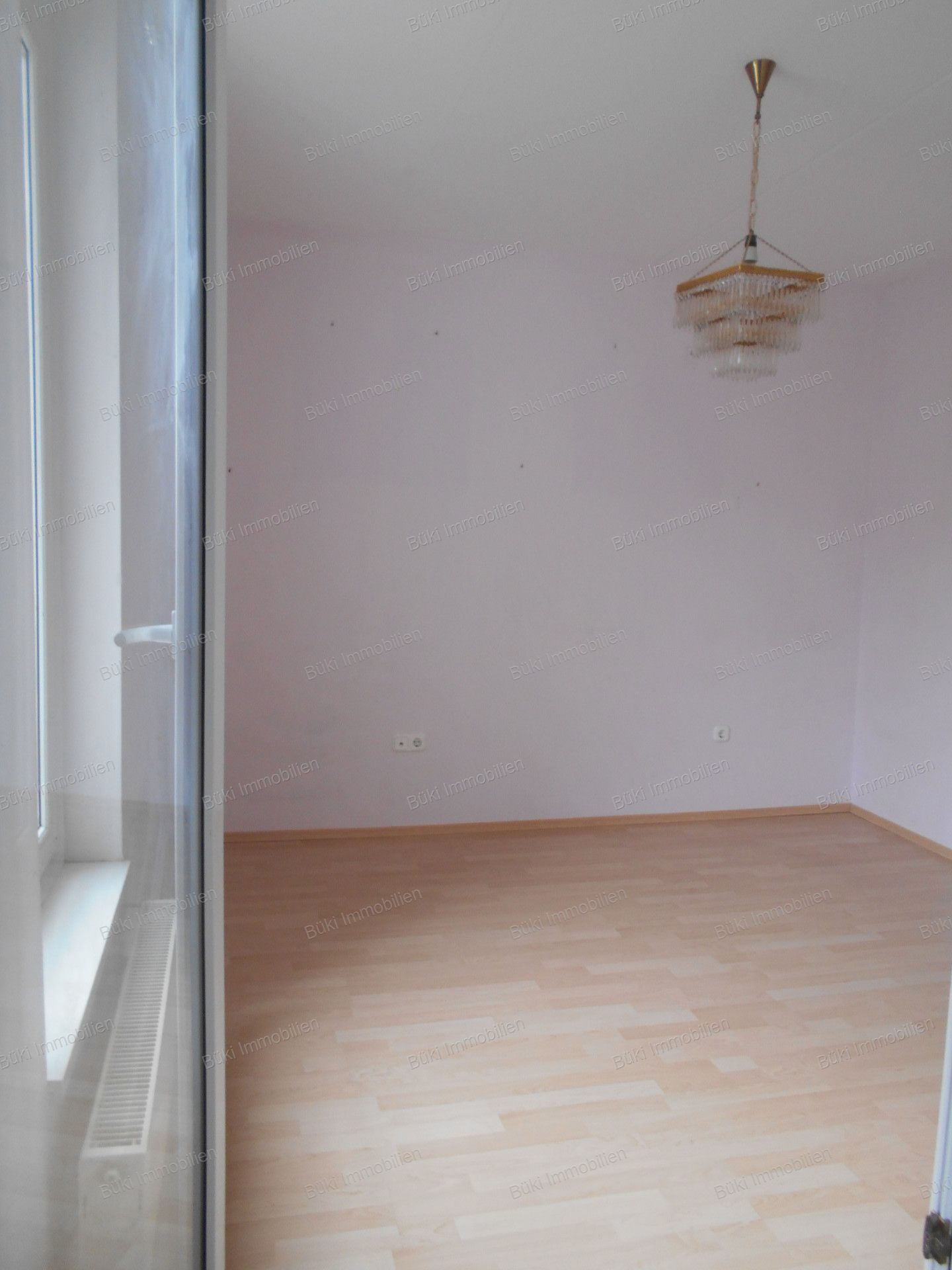 A fájl már létezik a célhelyen: import/kepek/vizjeles_5697371.jpg
For sale flat Pécs  63 m<sup>2</sup> 52.99 millió Ft