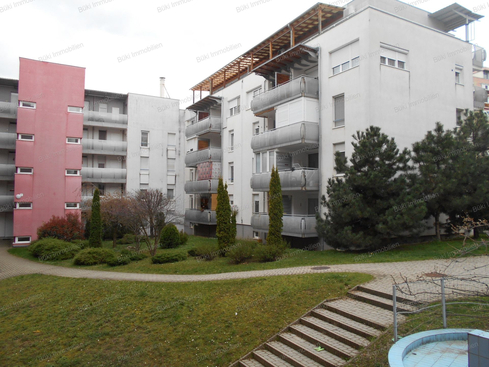 A fájl már létezik a célhelyen: import/kepek/vizjeles_5697378.jpg
For sale flat Pécs  63 m<sup>2</sup> 52.99 millió Ft