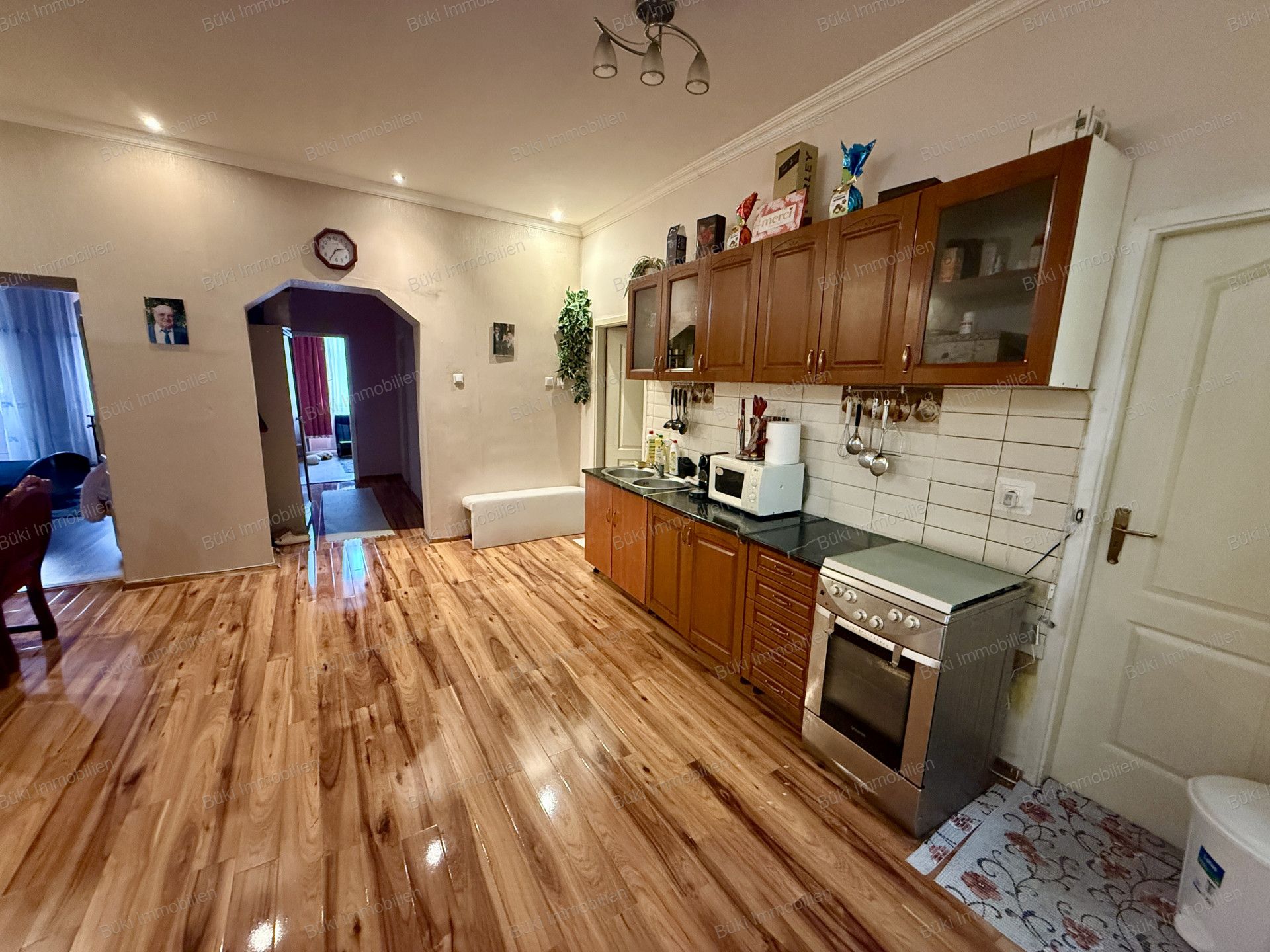 A fájl már létezik a célhelyen: import/kepek/vizjeles_5699856.jpg
For sale flat Sátoraljaújhely  100 m<sup>2</sup> 28.99 millió Ft