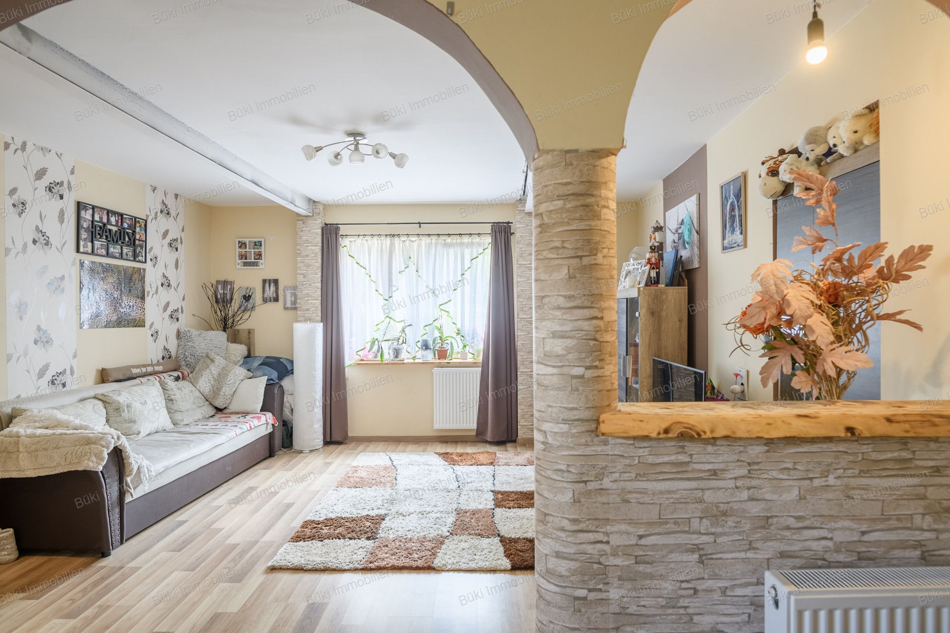 A fájl már létezik a célhelyen: import/kepek/vizjeles_5700543.jpg
For sale house Érd  235 m<sup>2</sup> 185 millió Ft