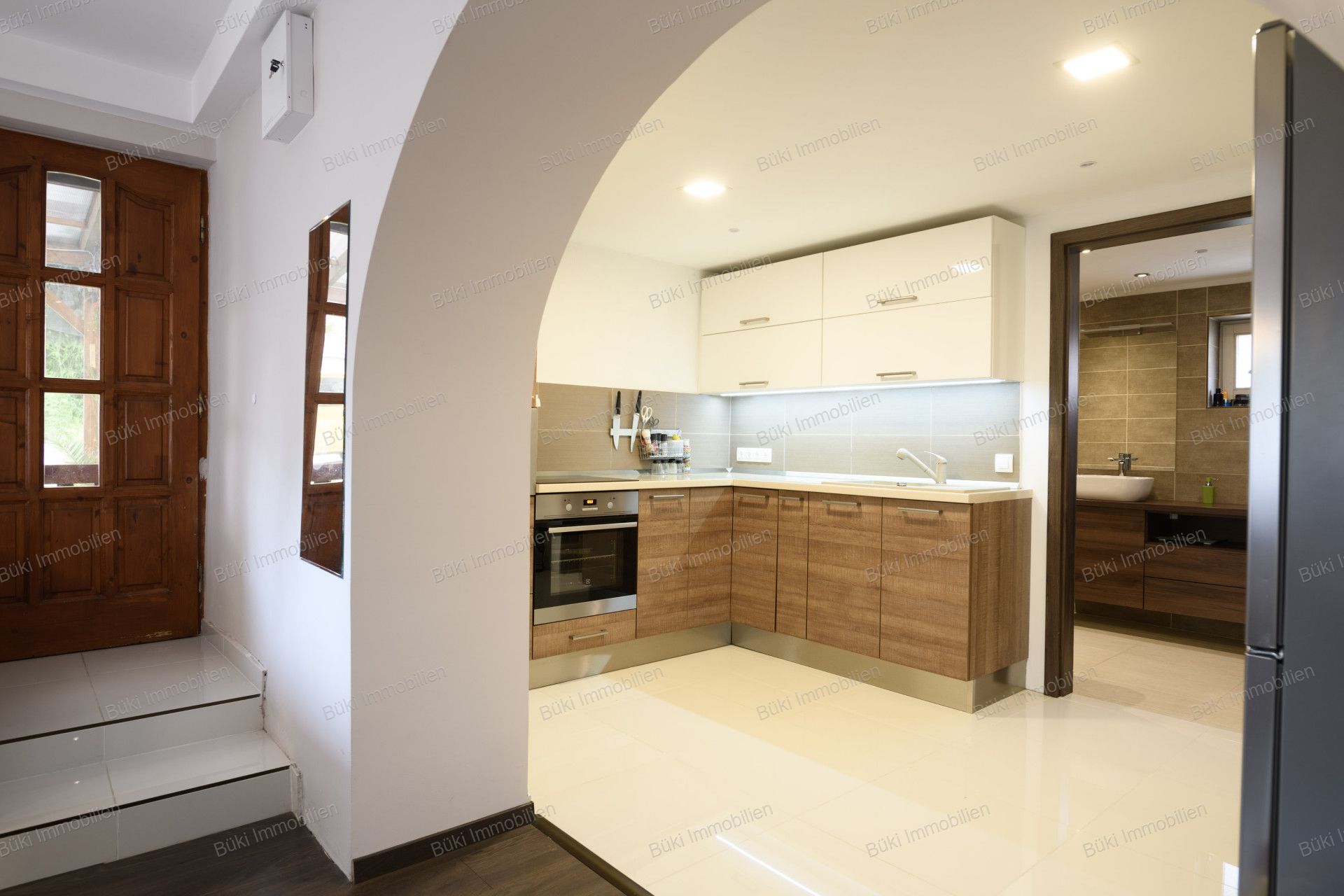 A fájl már létezik a célhelyen: import/kepek/vizjeles_5700550.jpg
For sale house Érd  235 m<sup>2</sup> 185 millió Ft