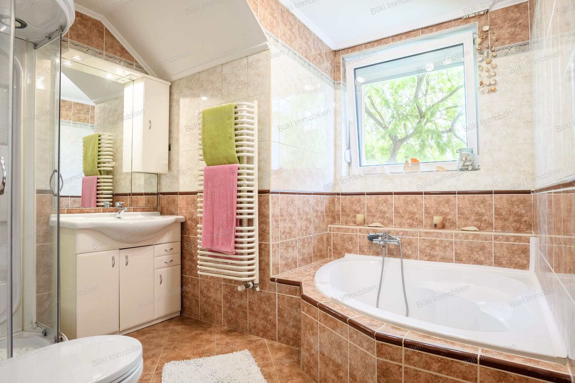A fájl már létezik a célhelyen: import/kepek/vizjeles_5700557.jpg
For sale house Érd  235 m<sup>2</sup> 185 millió Ft