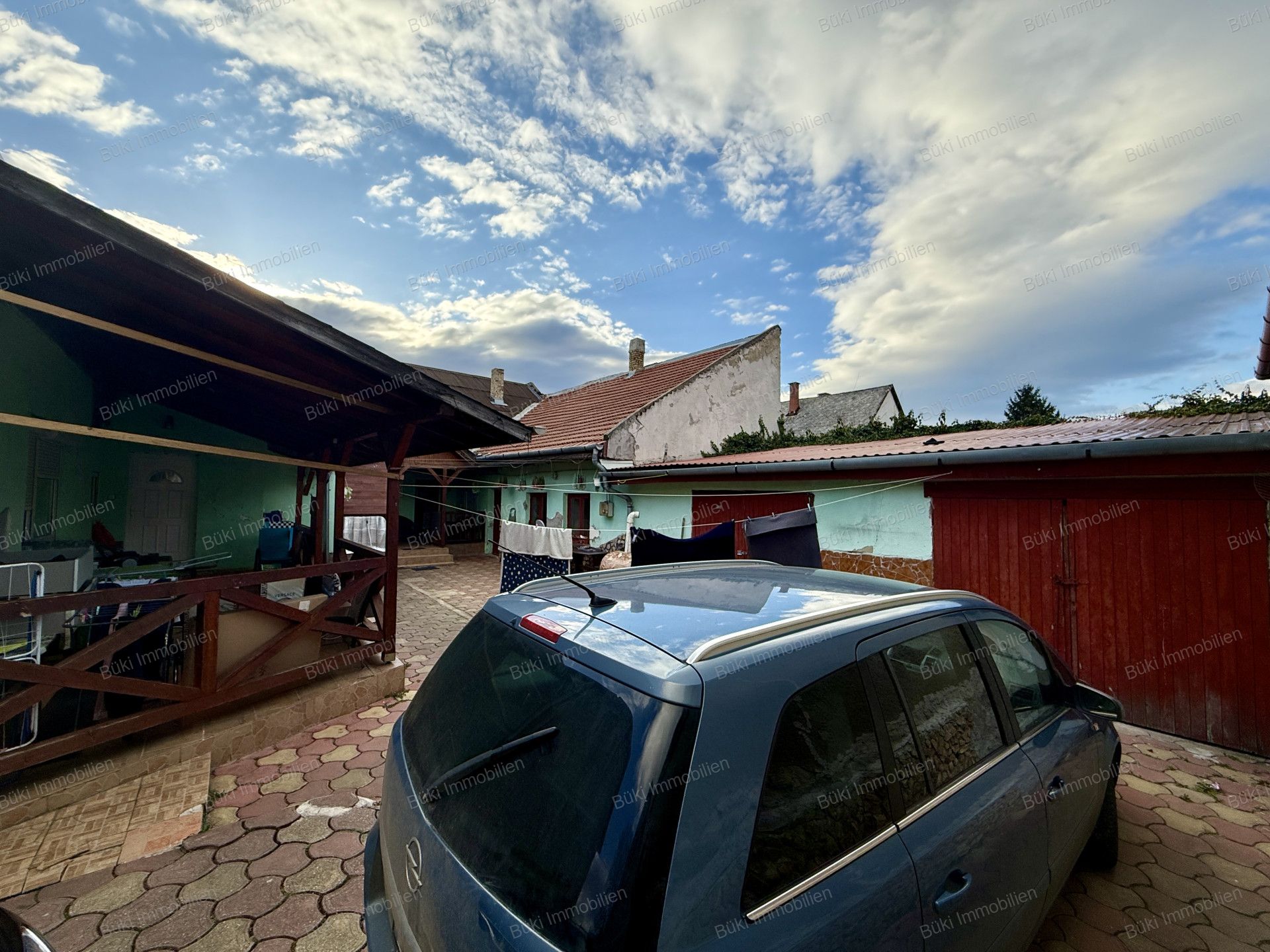 A fájl már létezik a célhelyen: import/kepek/vizjeles_5703077.jpg
For sale Condominium Sátoraljaújhely  241 m<sup>2</sup> 58.99 millió Ft