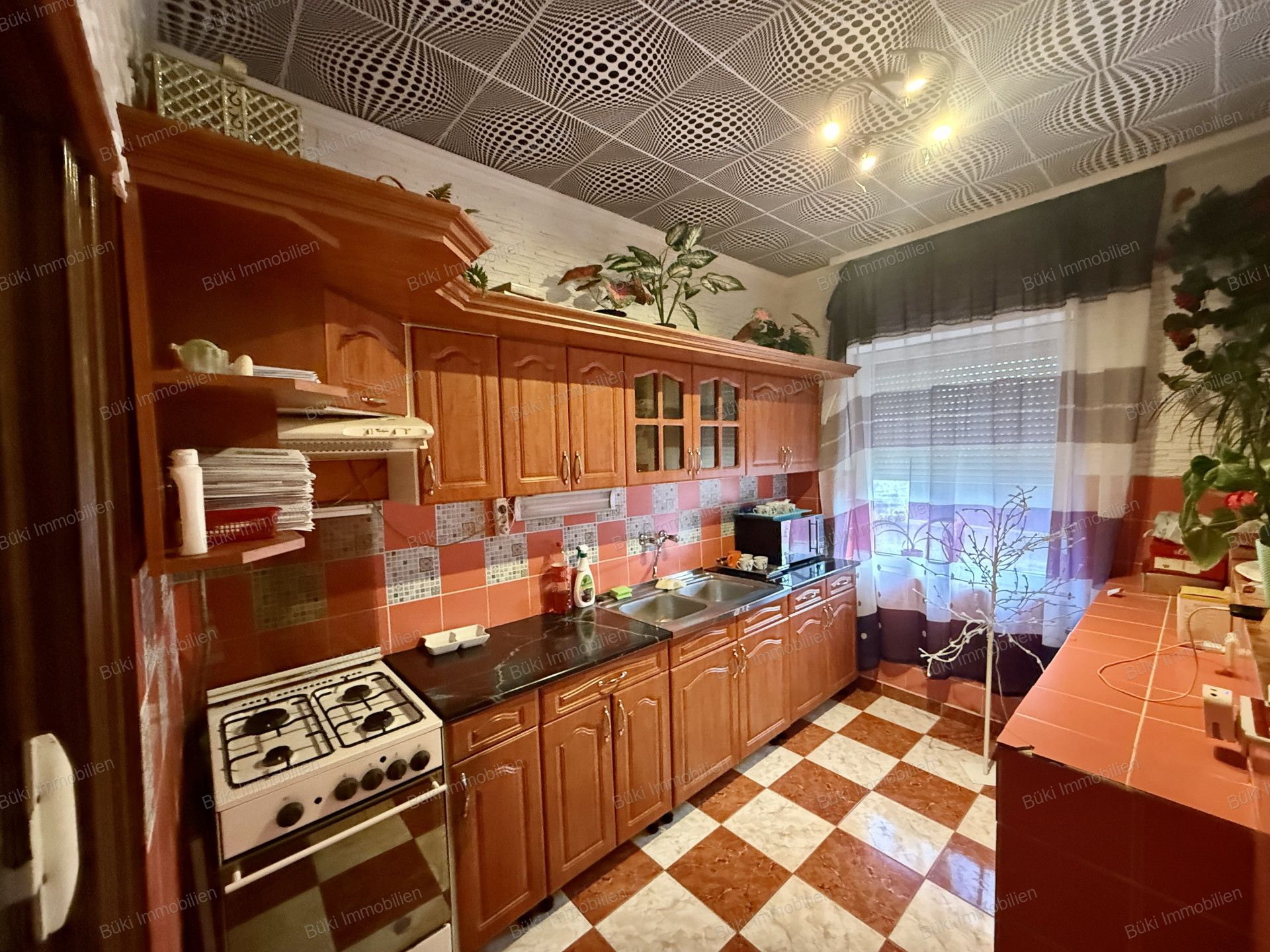 A fájl már létezik a célhelyen: import/kepek/vizjeles_5703091.jpg
For sale Condominium Sátoraljaújhely  241 m<sup>2</sup> 58.99 millió Ft