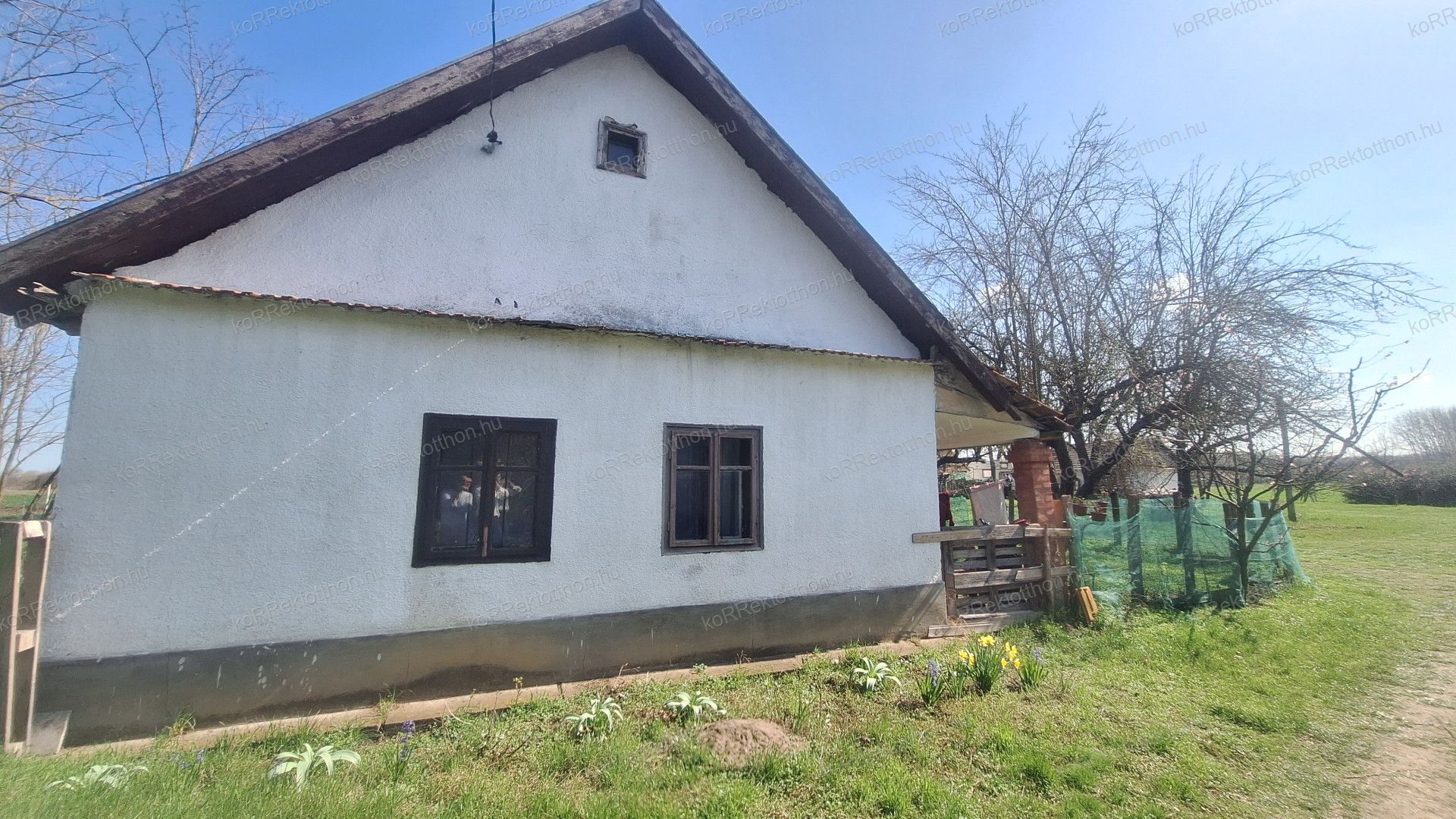 A fájl már létezik a célhelyen: import/kepek/vizjeles_5704516.jpg
Eladó Tanya Jászberény  40 m<sup>2</sup> 16.99 millió Ft