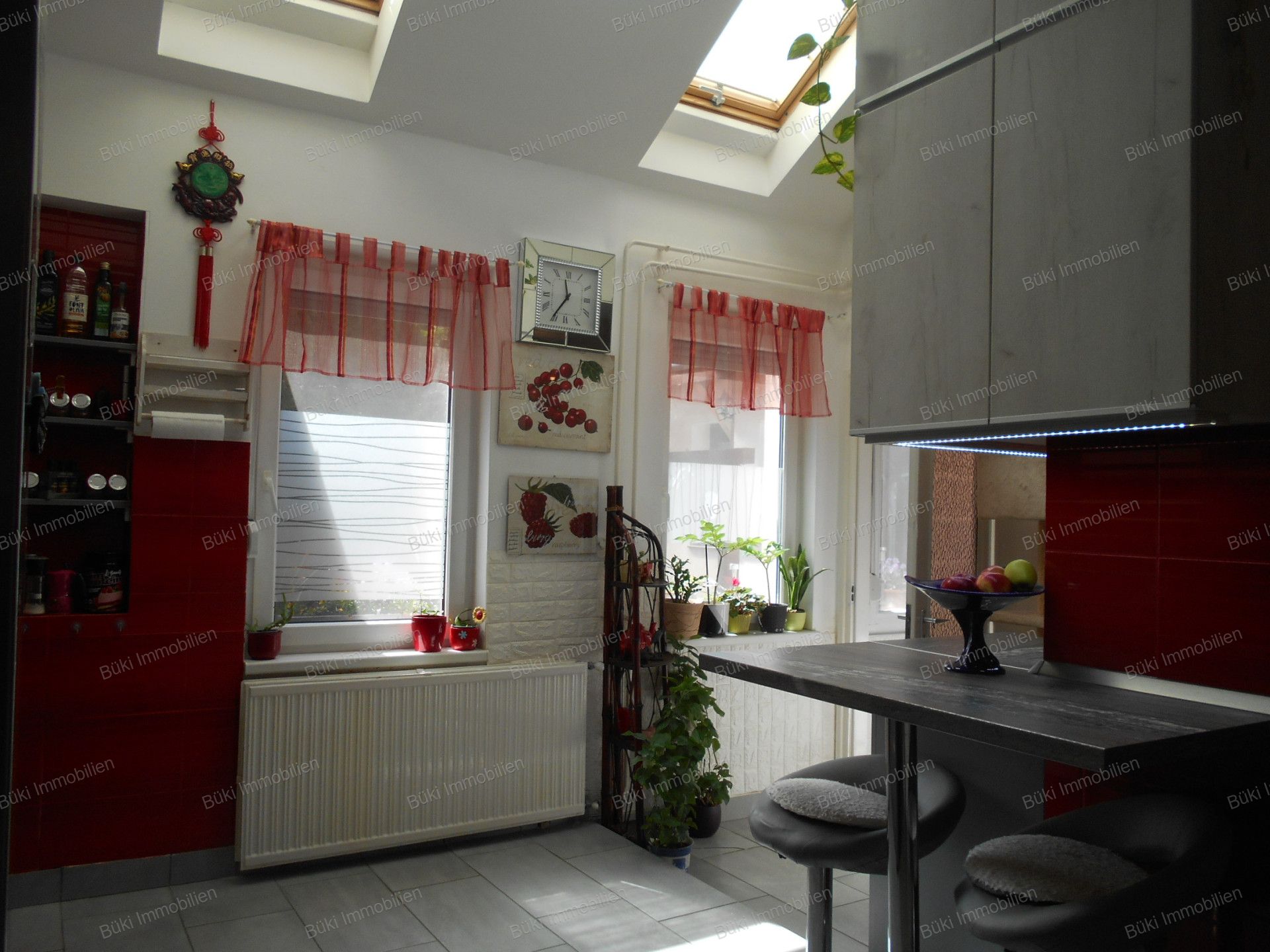 A fájl már létezik a célhelyen: import/kepek/vizjeles_5704813.jpg
For sale flat Pécs  88 m<sup>2</sup> 67.99 millió Ft