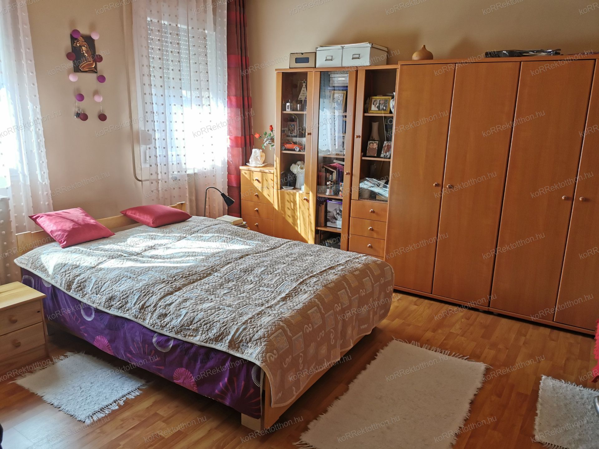 A fájl már létezik a célhelyen: import/kepek/vizjeles_5705230.jpg
Eladó Téglalakás Jászberény  95 m<sup>2</sup> 43.99 millió Ft