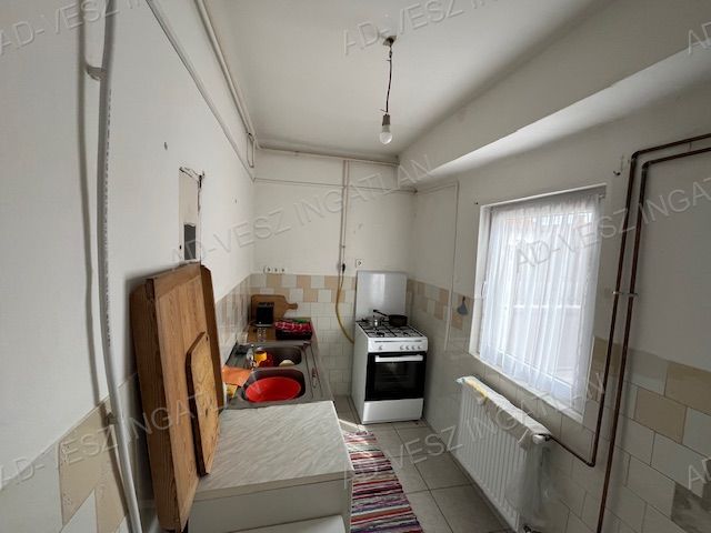 A fájl már létezik a célhelyen: import/kepek/vizjeles_5705904.jpg
Eladó Családi ház Kakucs  78 m<sup>2</sup> 32.4 millió Ft