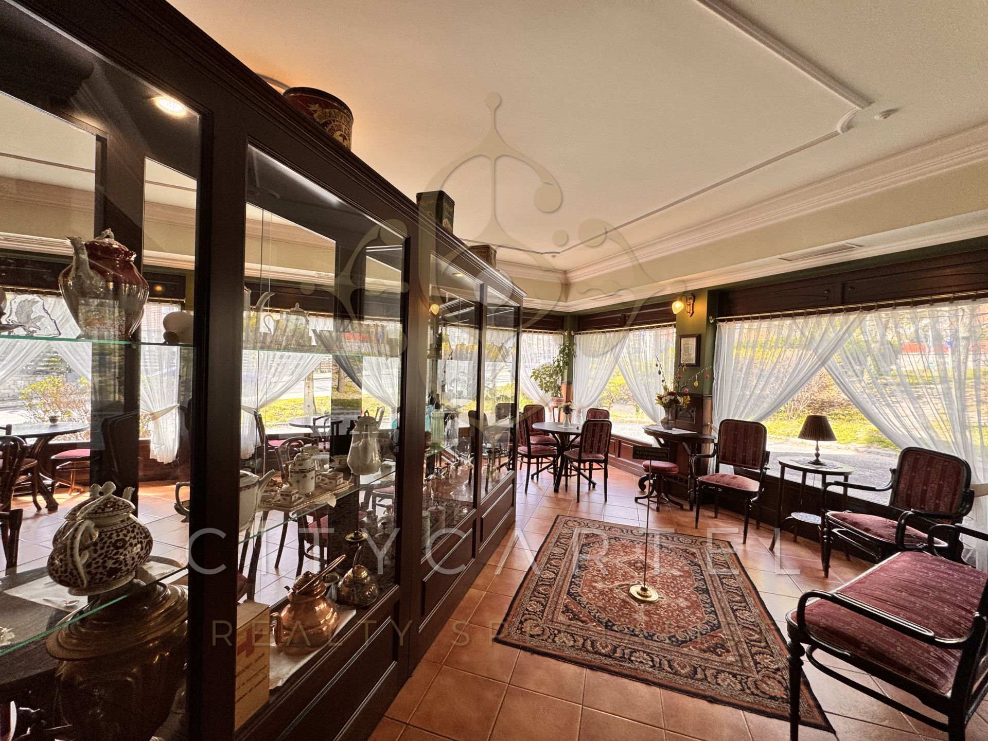 A fájl már létezik a célhelyen: import/kepek/vizjeles_5708219.jpg
For sale Hotel, guesthouse Budaörs  947 m<sup>2</sup> 799 millió Ft