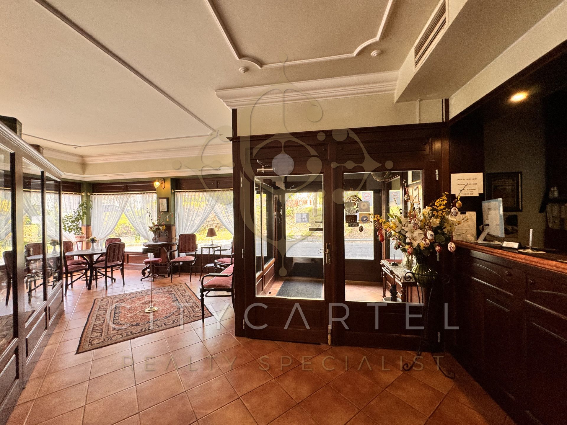 A fájl már létezik a célhelyen: import/kepek/vizjeles_5708221.jpg
For sale Hotel, guesthouse Budaörs  947 m<sup>2</sup> 799 millió Ft