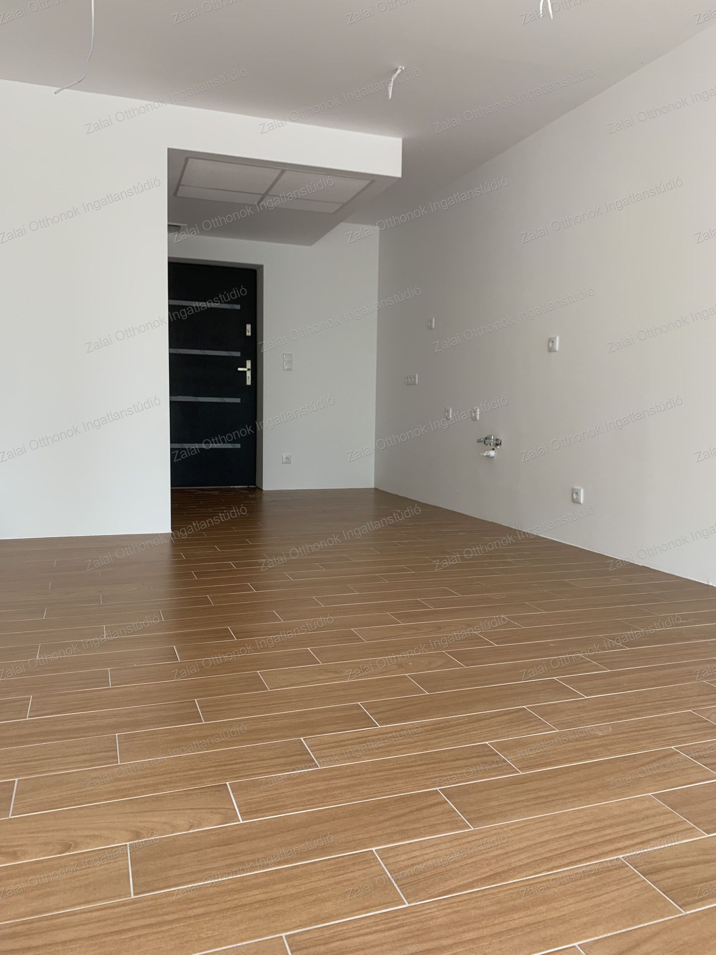 A fájl már létezik a célhelyen: import/kepek/vizjeles_5710524.jpg
For sale recreational home, summer house Balatonberény  32 m<sup>2</sup> 44.5 millió Ft