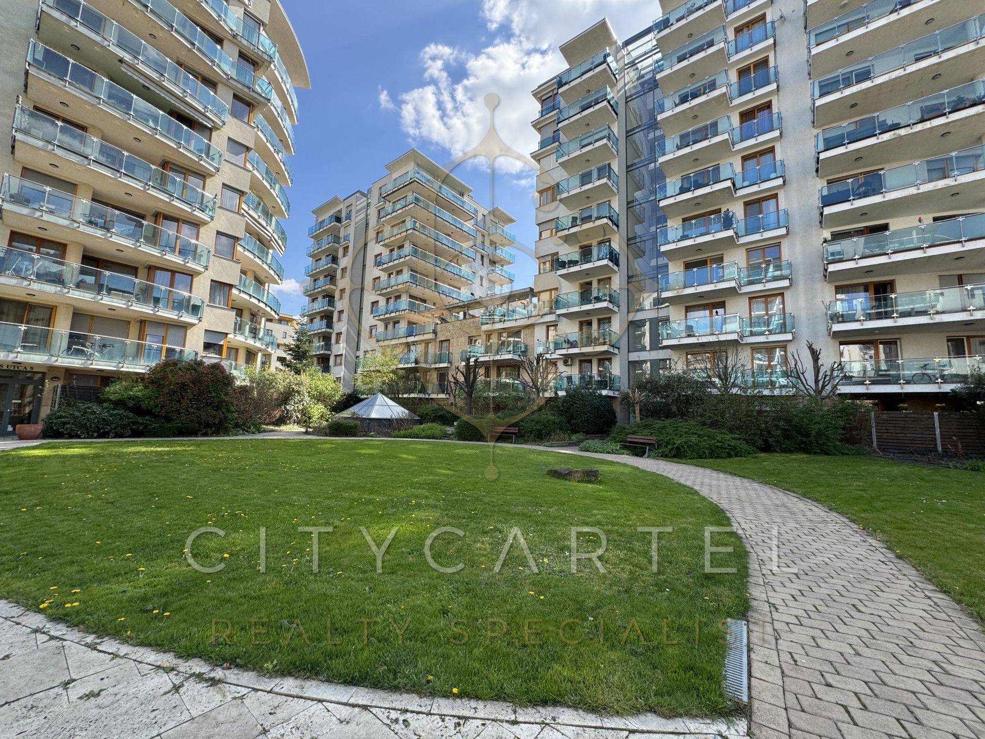 A fájl már létezik a célhelyen: import/kepek/vizjeles_5710543.jpg
Eladó Téglalakás Budapest, XIII. kerület  51 m<sup>2</sup> 109 millió Ft