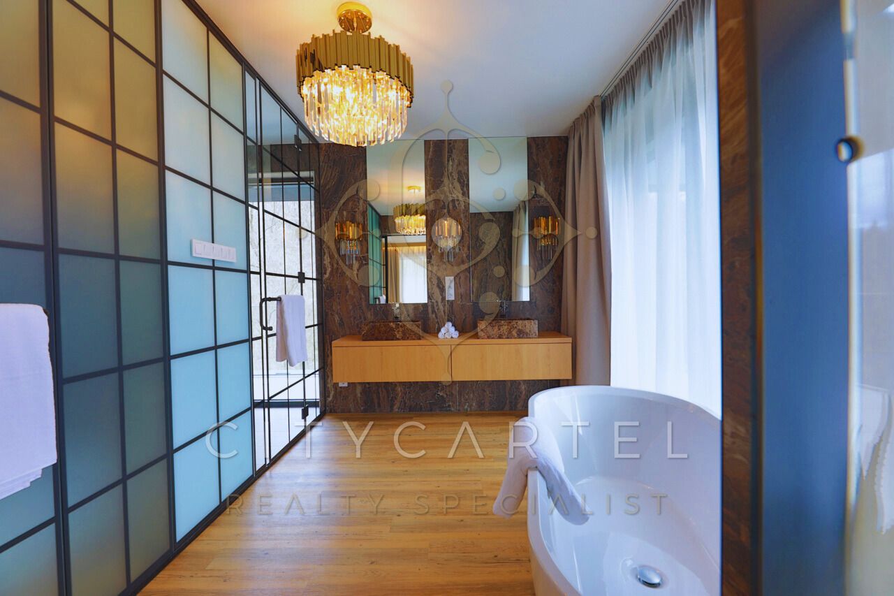 A fájl már létezik a célhelyen: import/kepek/vizjeles_5711228.jpg
For sale flat Budapest, II. kerület  137 m<sup>2</sup> 470 millió Ft