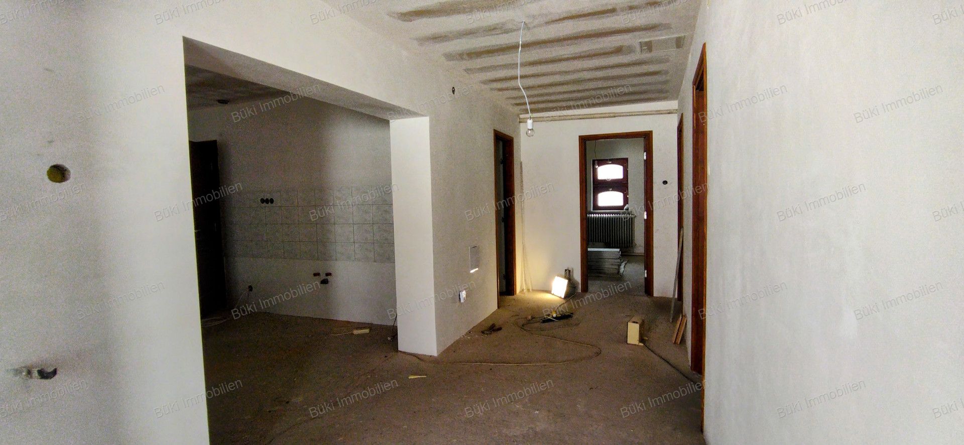A fájl már létezik a célhelyen: import/kepek/vizjeles_5711314.jpg
For sale house Békés  350 m<sup>2</sup> 38.8 millió Ft