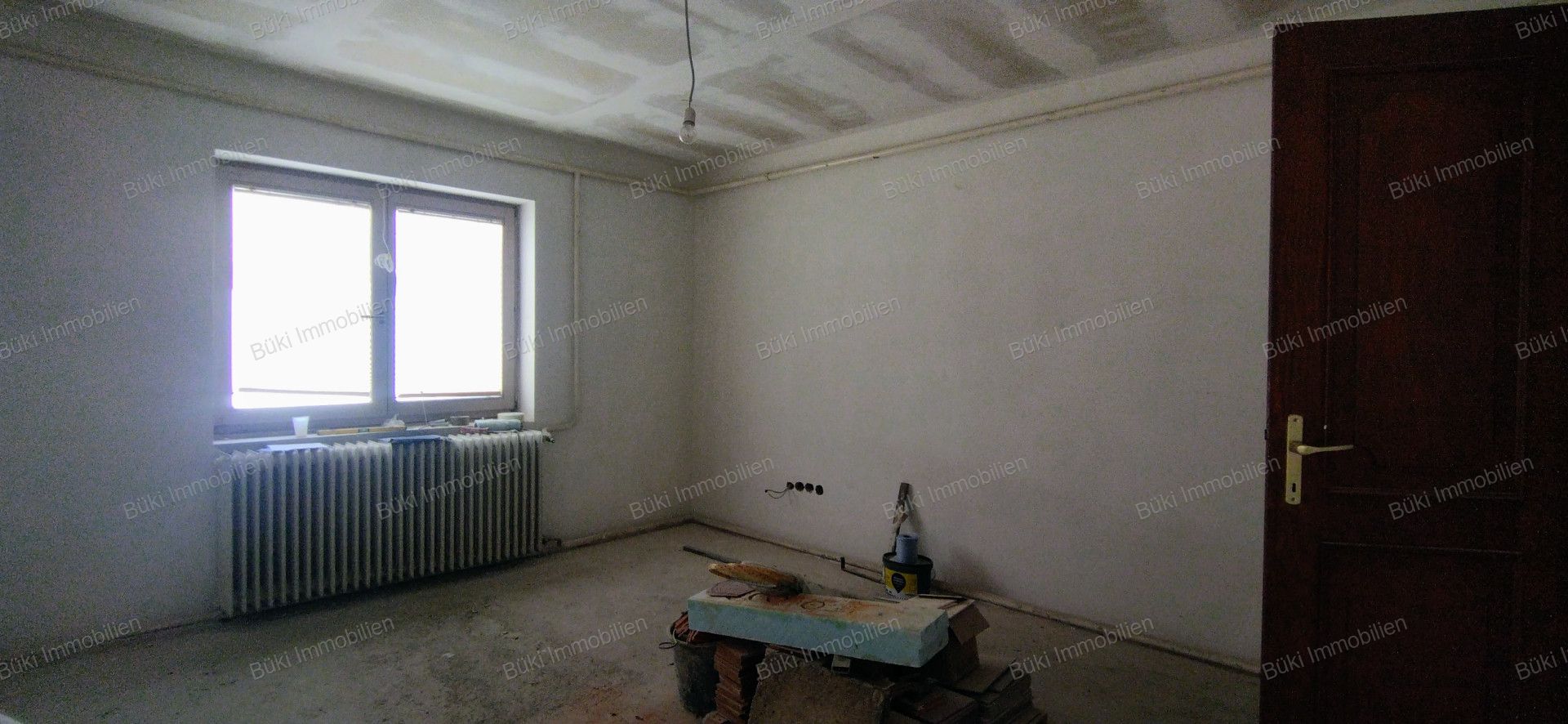 A fájl már létezik a célhelyen: import/kepek/vizjeles_5711315.jpg
For sale house Békés  350 m<sup>2</sup> 38.8 millió Ft
