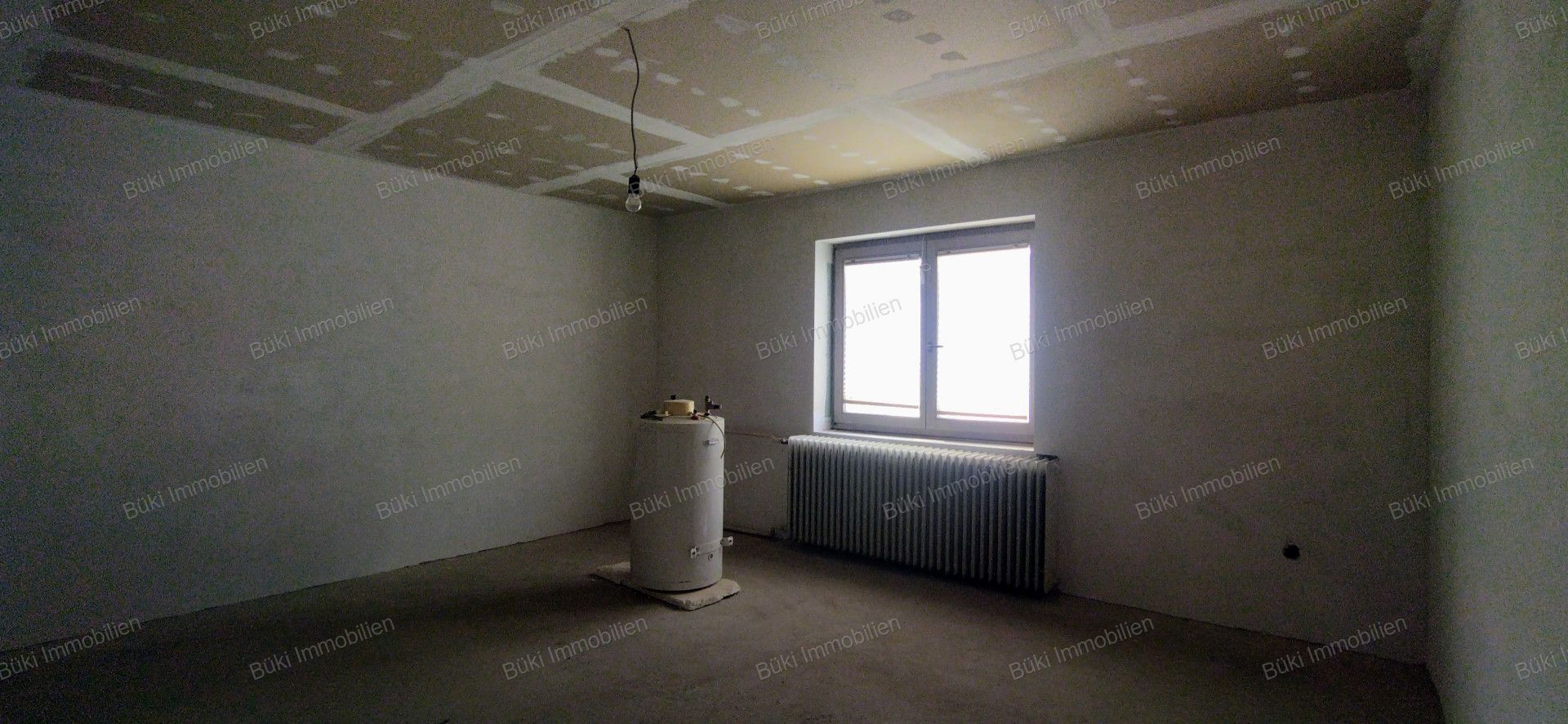 A fájl már létezik a célhelyen: import/kepek/vizjeles_5711316.jpg
For sale house Békés  350 m<sup>2</sup> 38.8 millió Ft