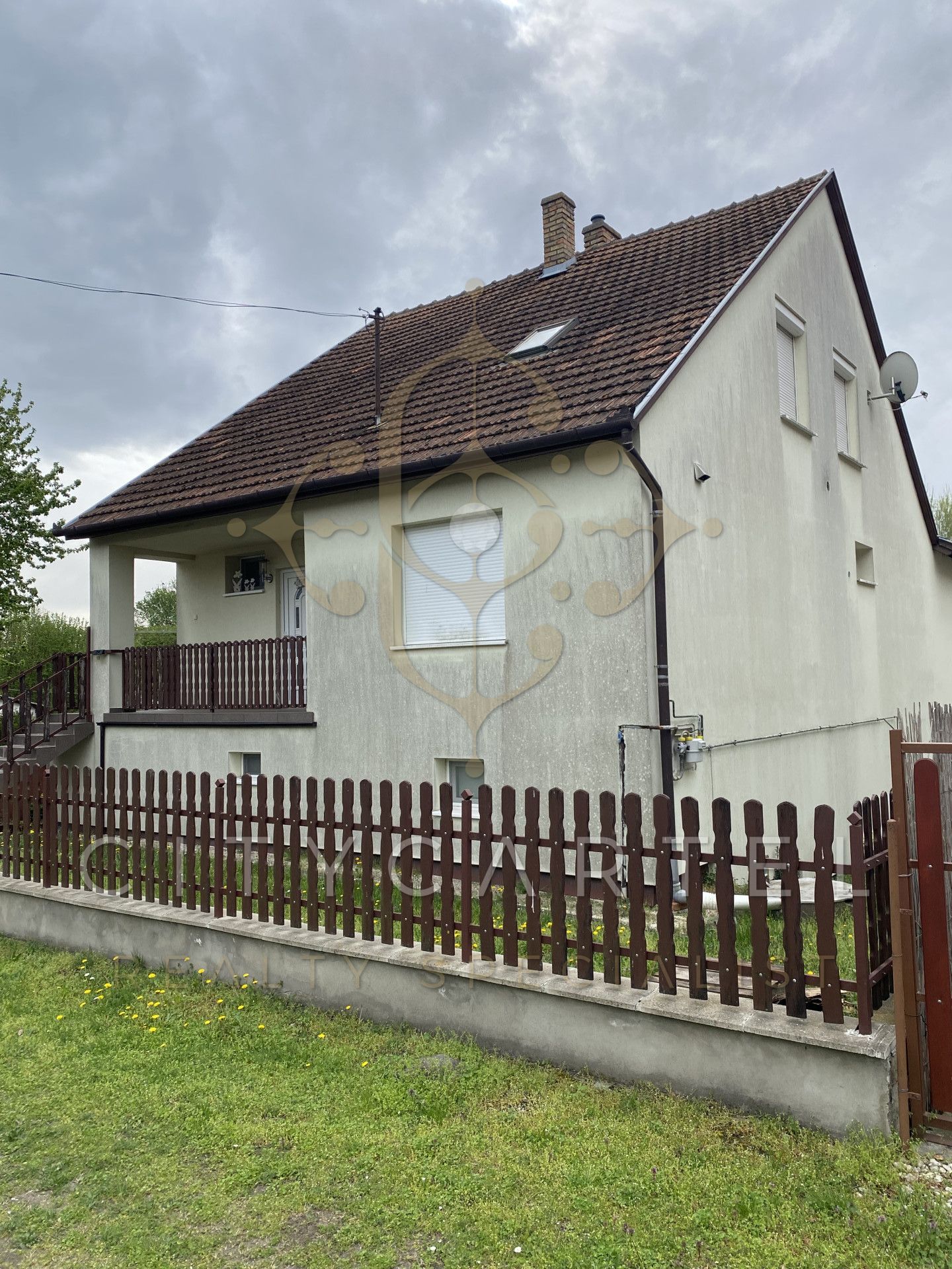 A fájl már létezik a célhelyen: import/kepek/vizjeles_5716832.jpg
Eladó Családi ház Balatonfenyves  205 m<sup>2</sup> 77.3 millió Ft
