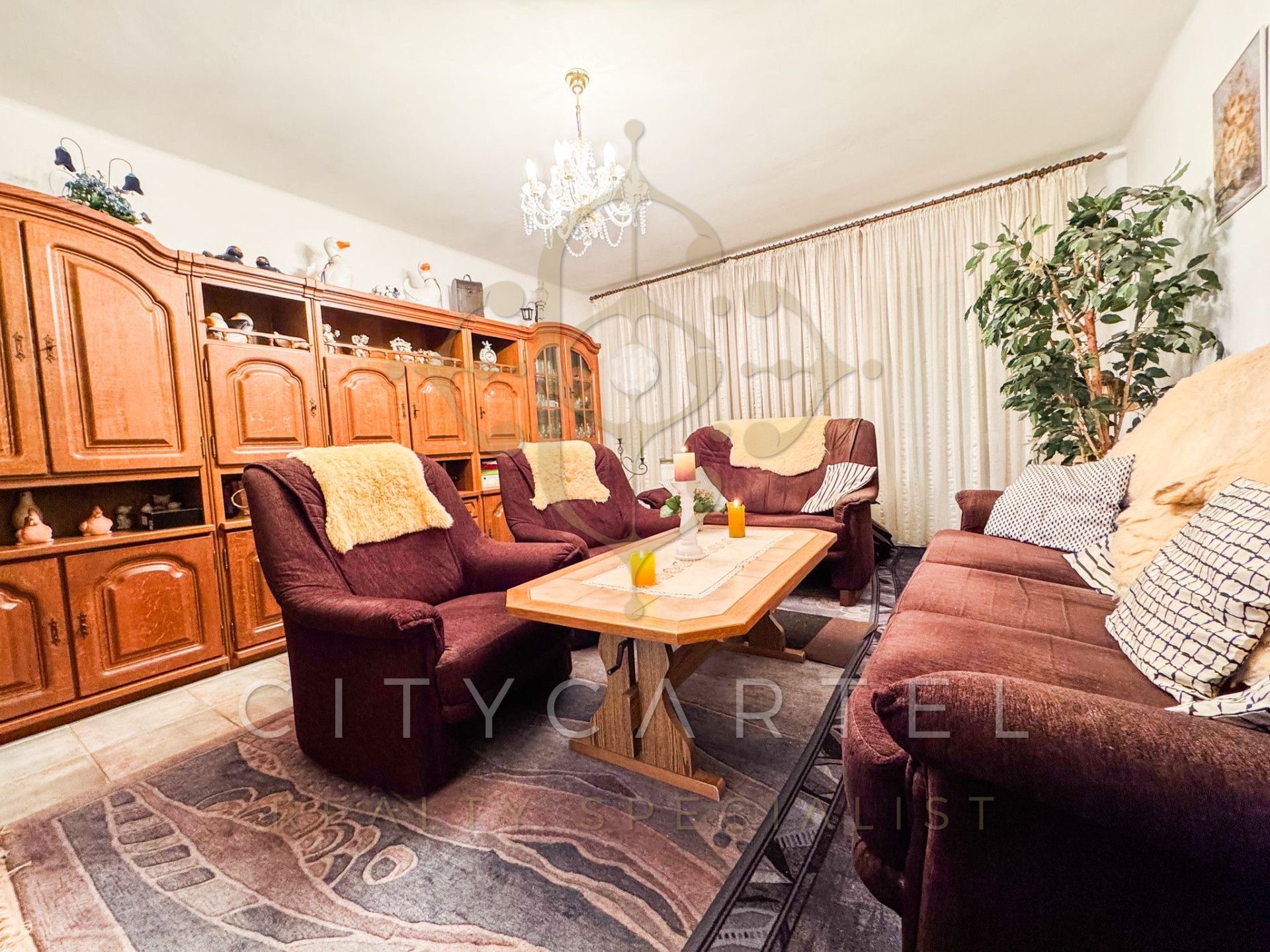 A fájl már létezik a célhelyen: import/kepek/vizjeles_5716843.jpg
Eladó Családi ház Balatonfenyves  205 m<sup>2</sup> 77.3 millió Ft