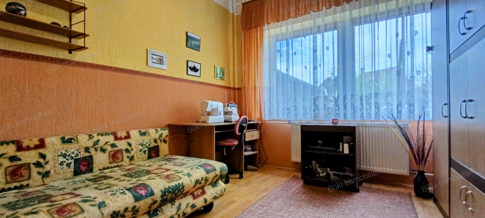 A fájl már létezik a célhelyen: import/kepek/vizjeles_5718568.jpg
For sale house Gyula  140 m<sup>2</sup> 66.5 millió Ft