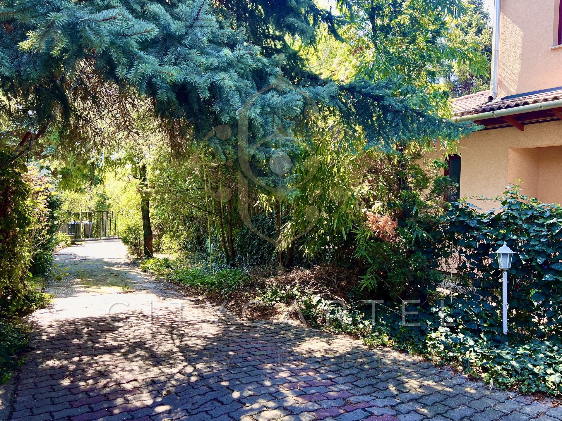 A fájl már létezik a célhelyen: import/kepek/vizjeles_5718617.jpg
For sale house Diósd  107 m<sup>2</sup> 79.9 millió Ft