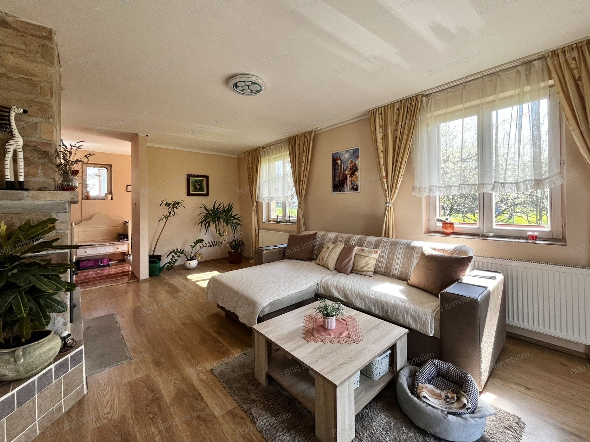 A fájl már létezik a célhelyen: import/kepek/vizjeles_5719612.jpg
For sale house Miskolc  160 m<sup>2</sup> 59.5 millió Ft
